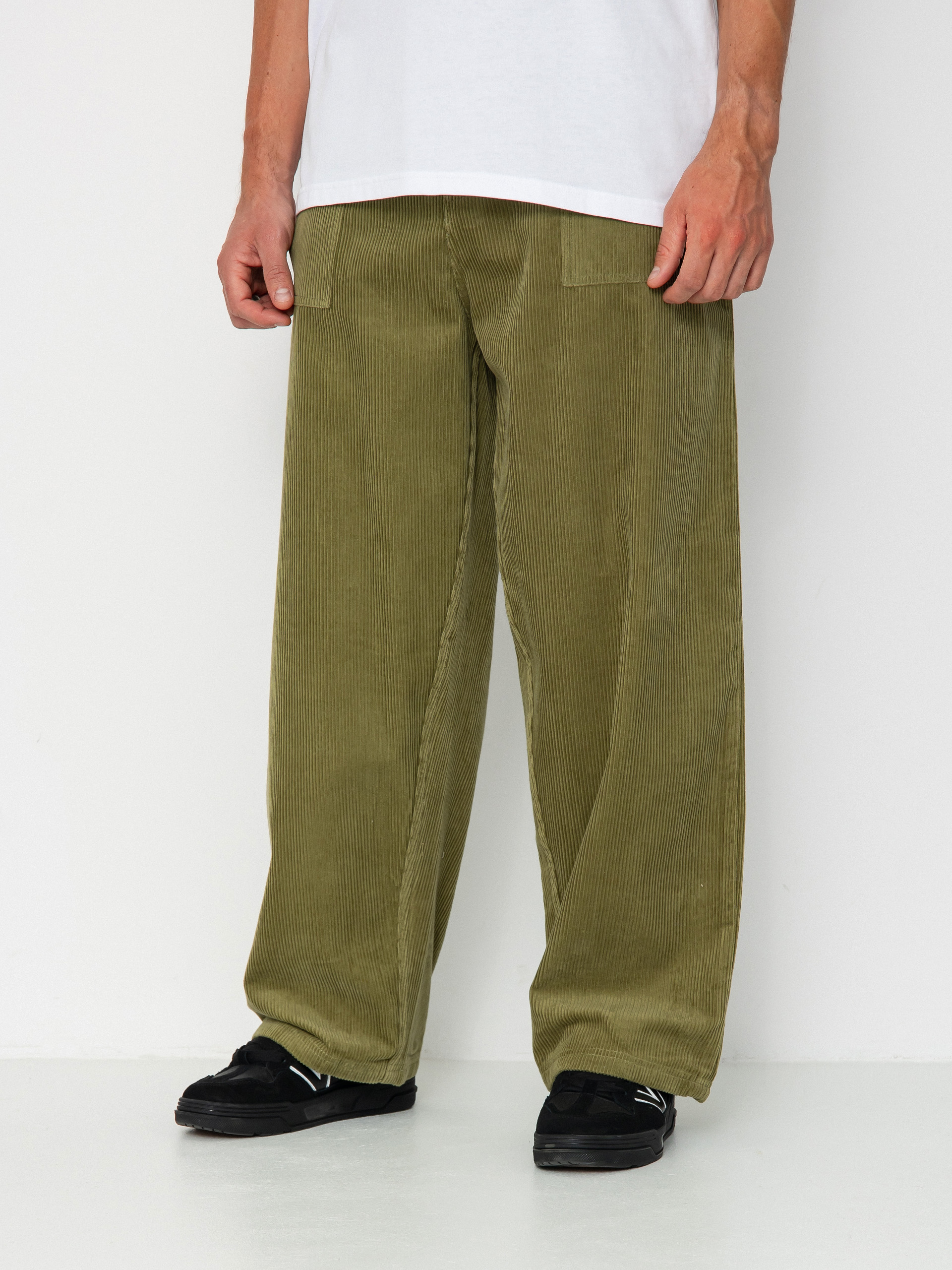 Poetic Collective Painter Kisnadru00e1g (olive corduroy)