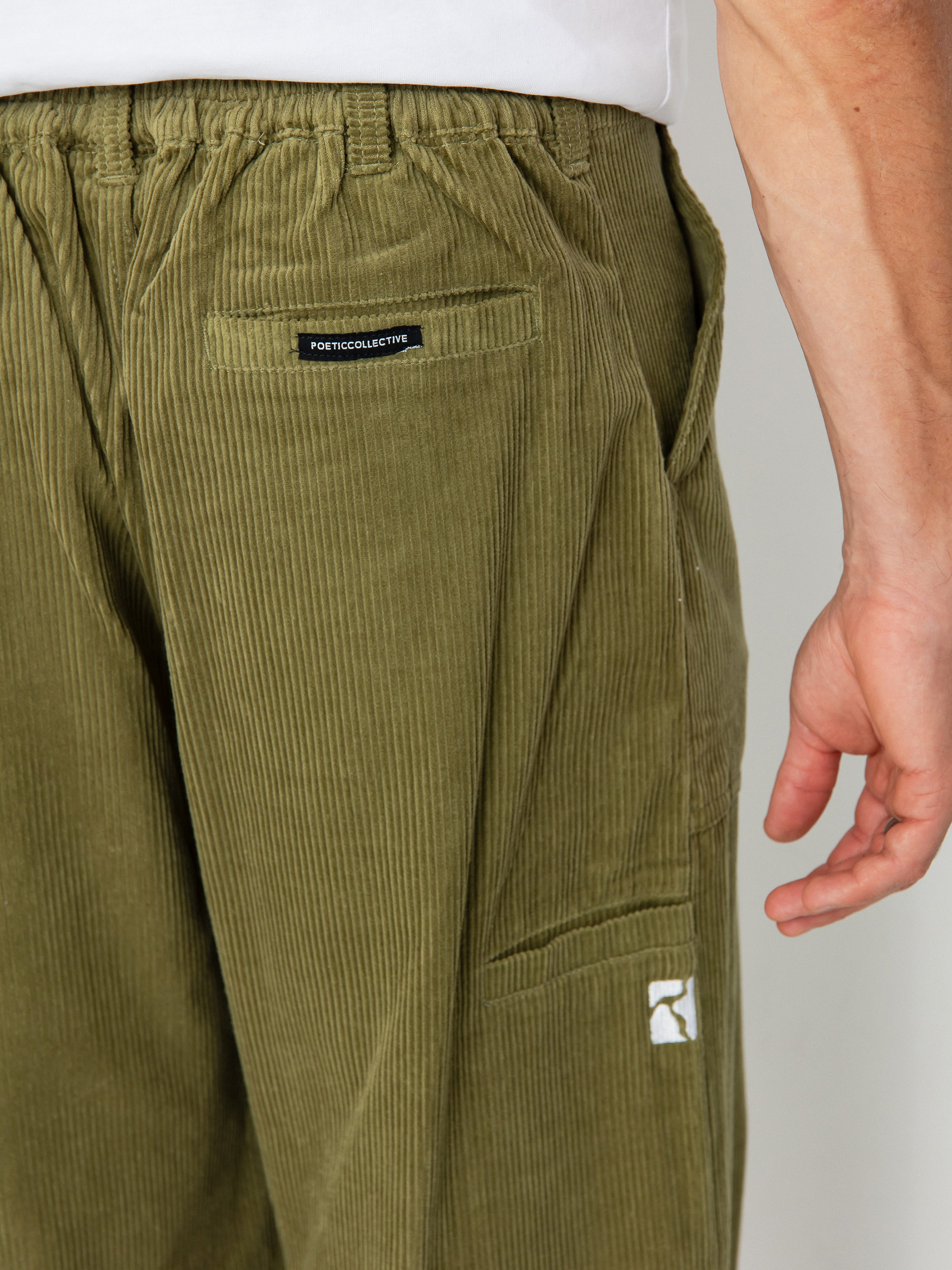 Poetic Collective Painter Kisnadrág (olive corduroy)