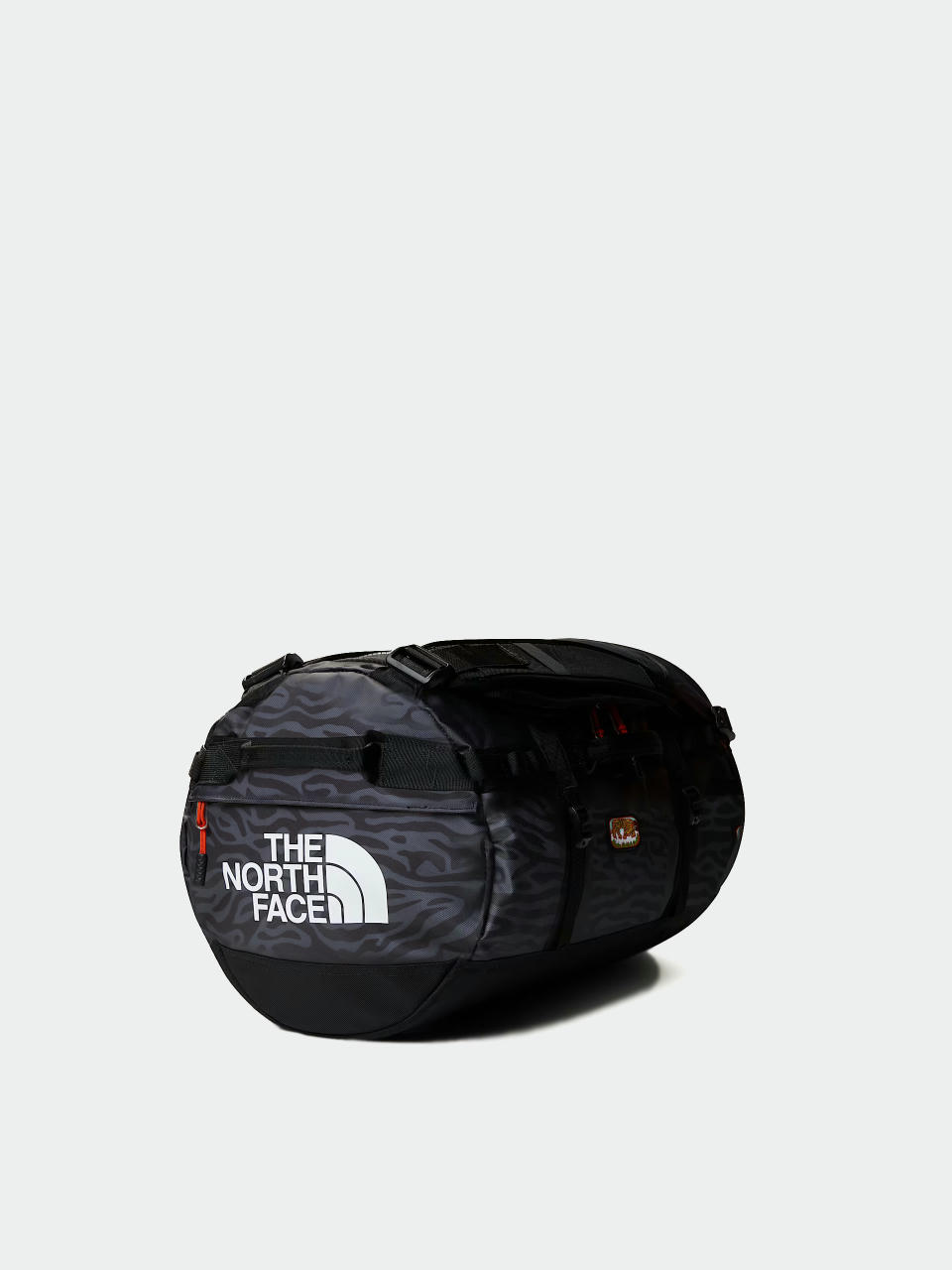 Táska The North Face Base Camp Duffel S (tnf black tnf tiger str)