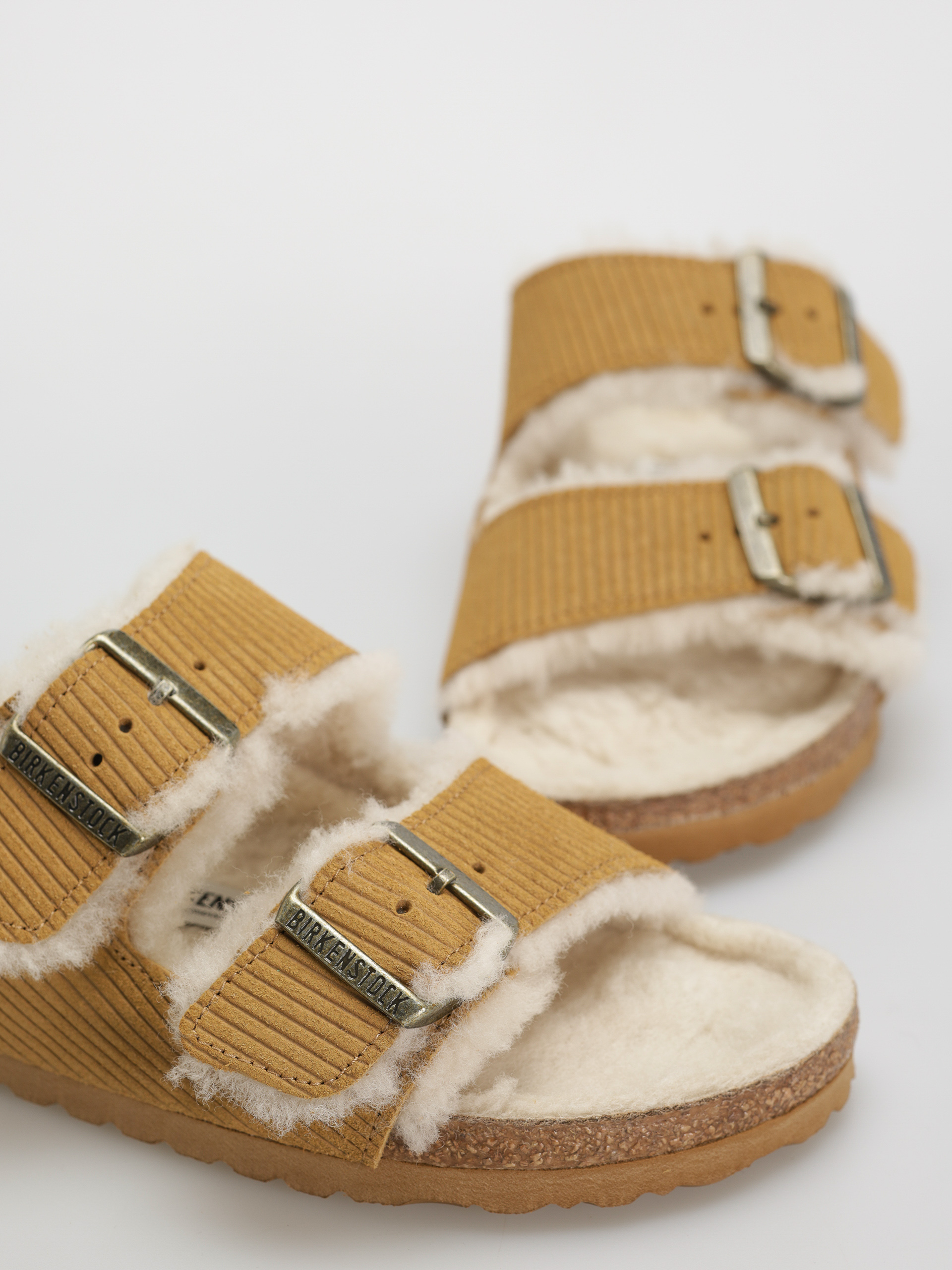 Birkenstock Arizona Fell Suede Leather Fur Narrow Wmn Flip-flop papucsok (corduroy cork brown)