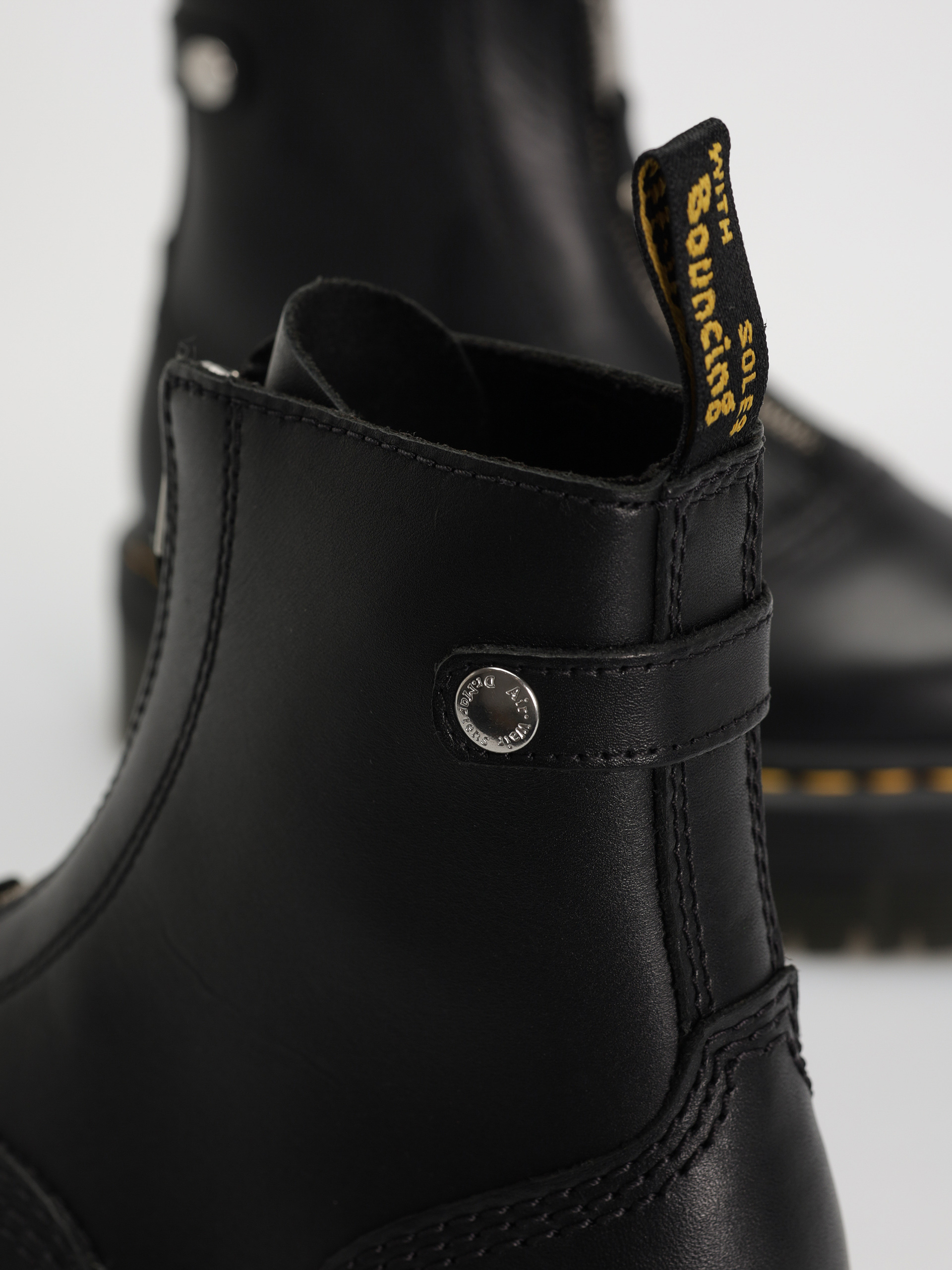 Dr. Martens Jetta Wmn Cipők (black sendal)