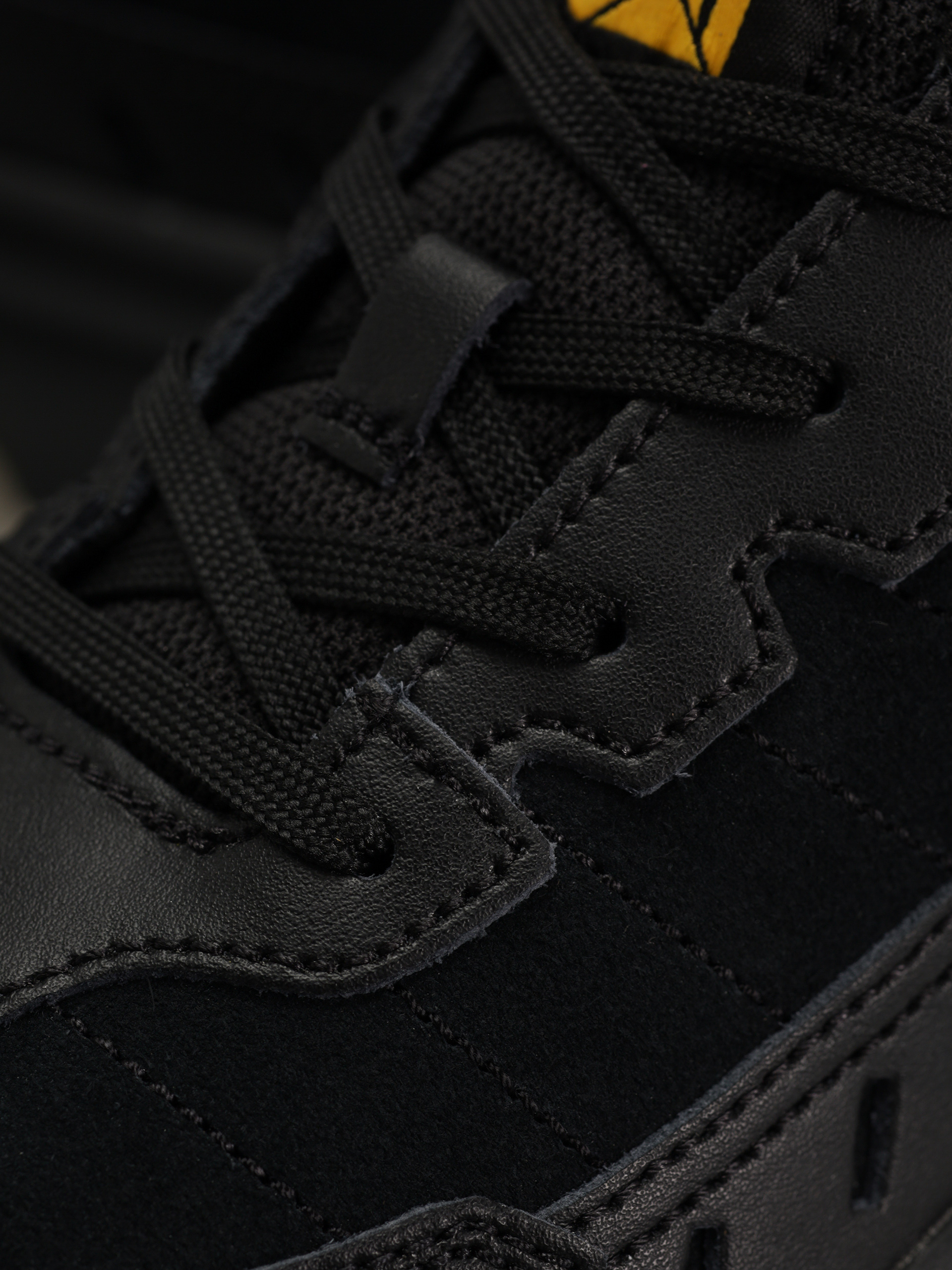 Caterpillar Intruder Essential Cipők (black/black)