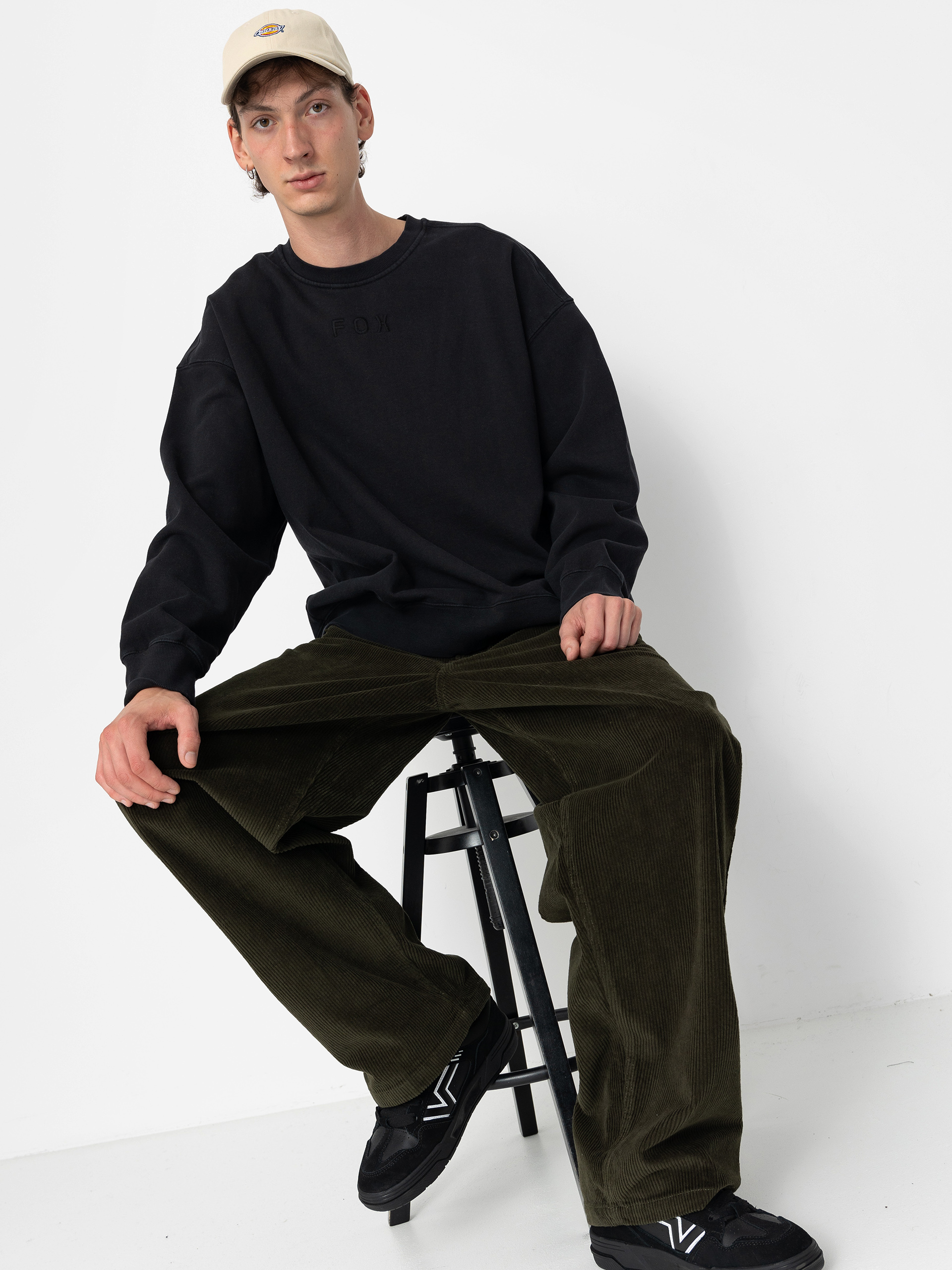 Pulu00f3ver Fox Wordmark (black)