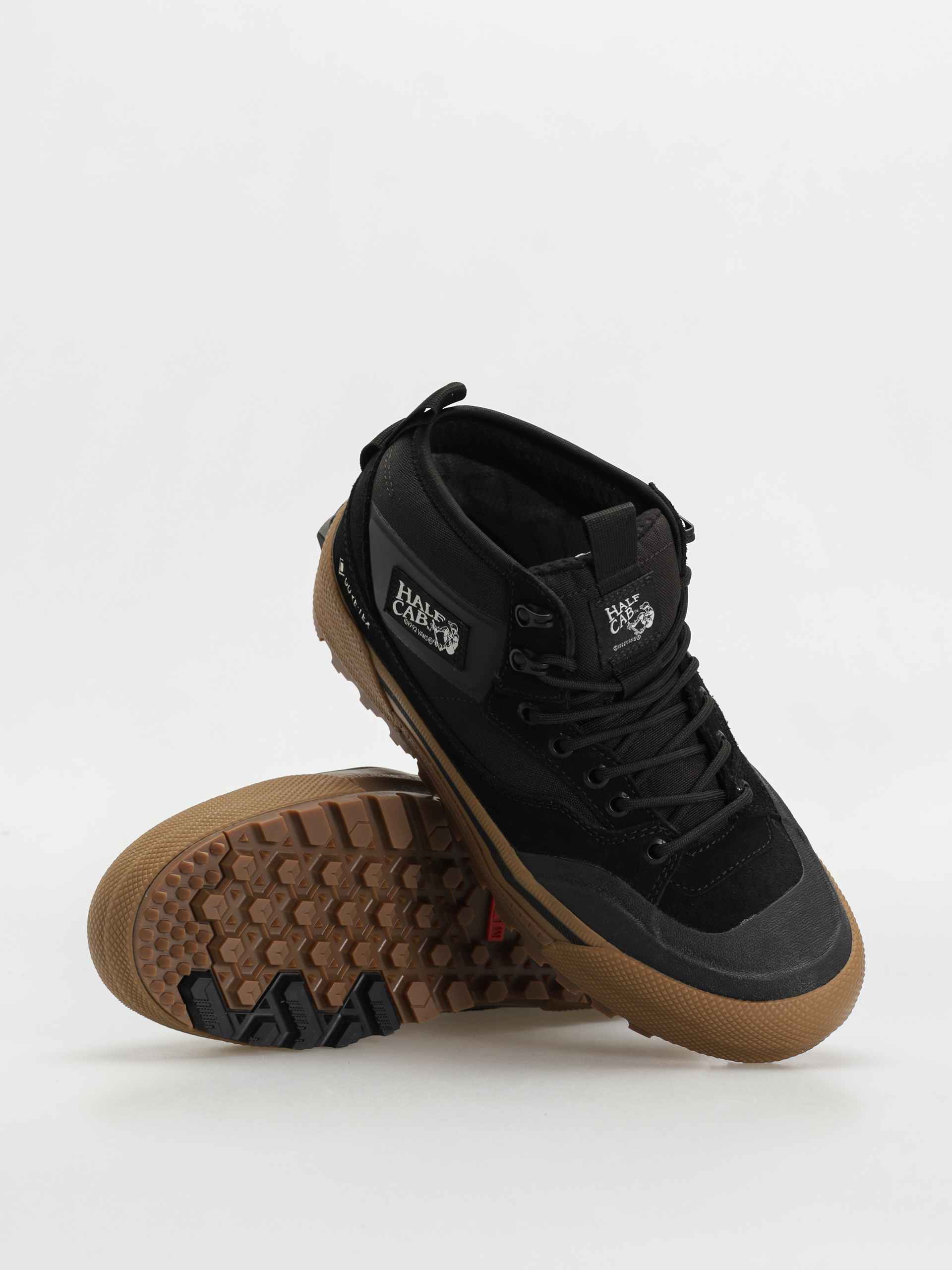 Vans Half Cab Gore Tex MTE Cipők (black/gum)