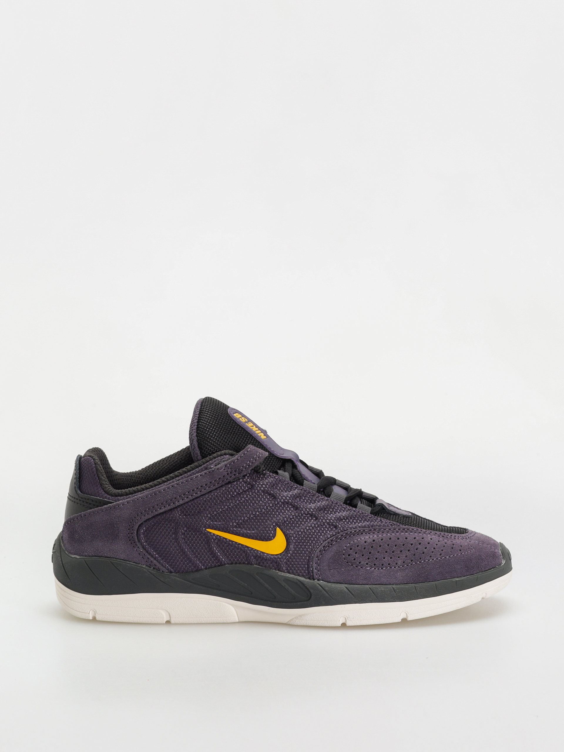 Nike SB Vertebrae Cipu0151k (dark raisin/university gold black)