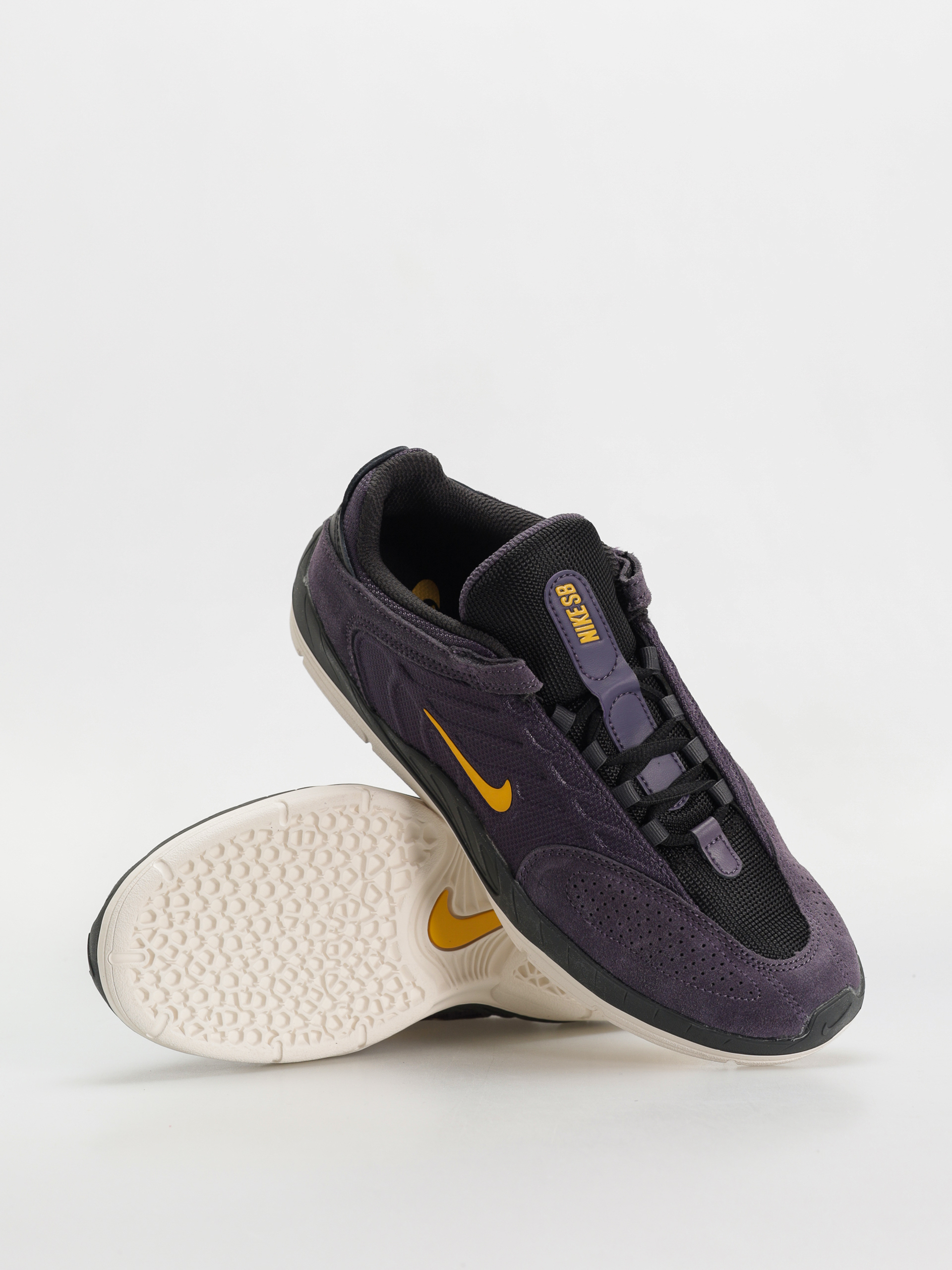 Nike SB Vertebrae Cipők (dark raisin/university gold black)