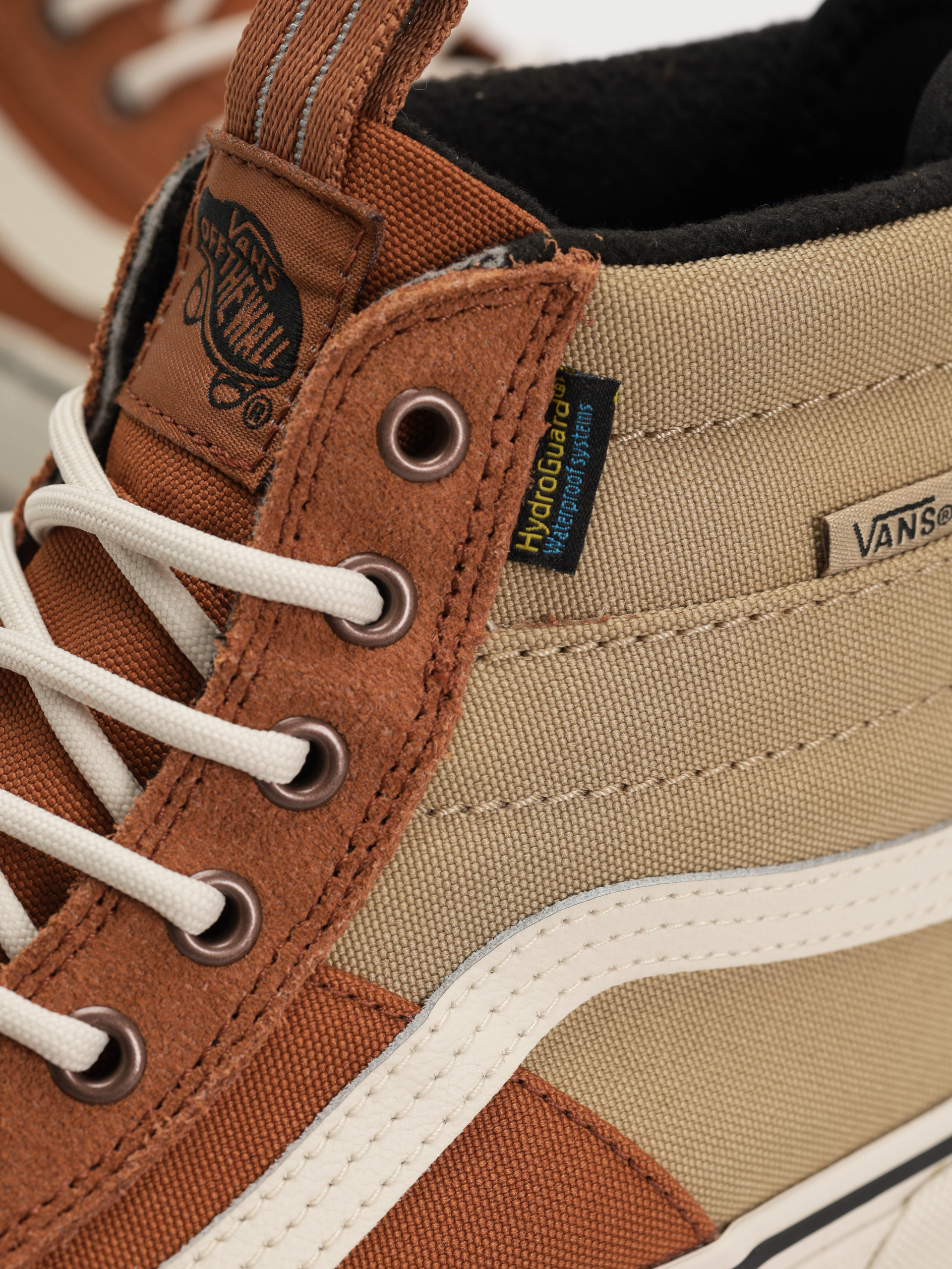 Vans Sk8 Hi Waterproof MTE Cipők (glazed ginger/marshmallow)