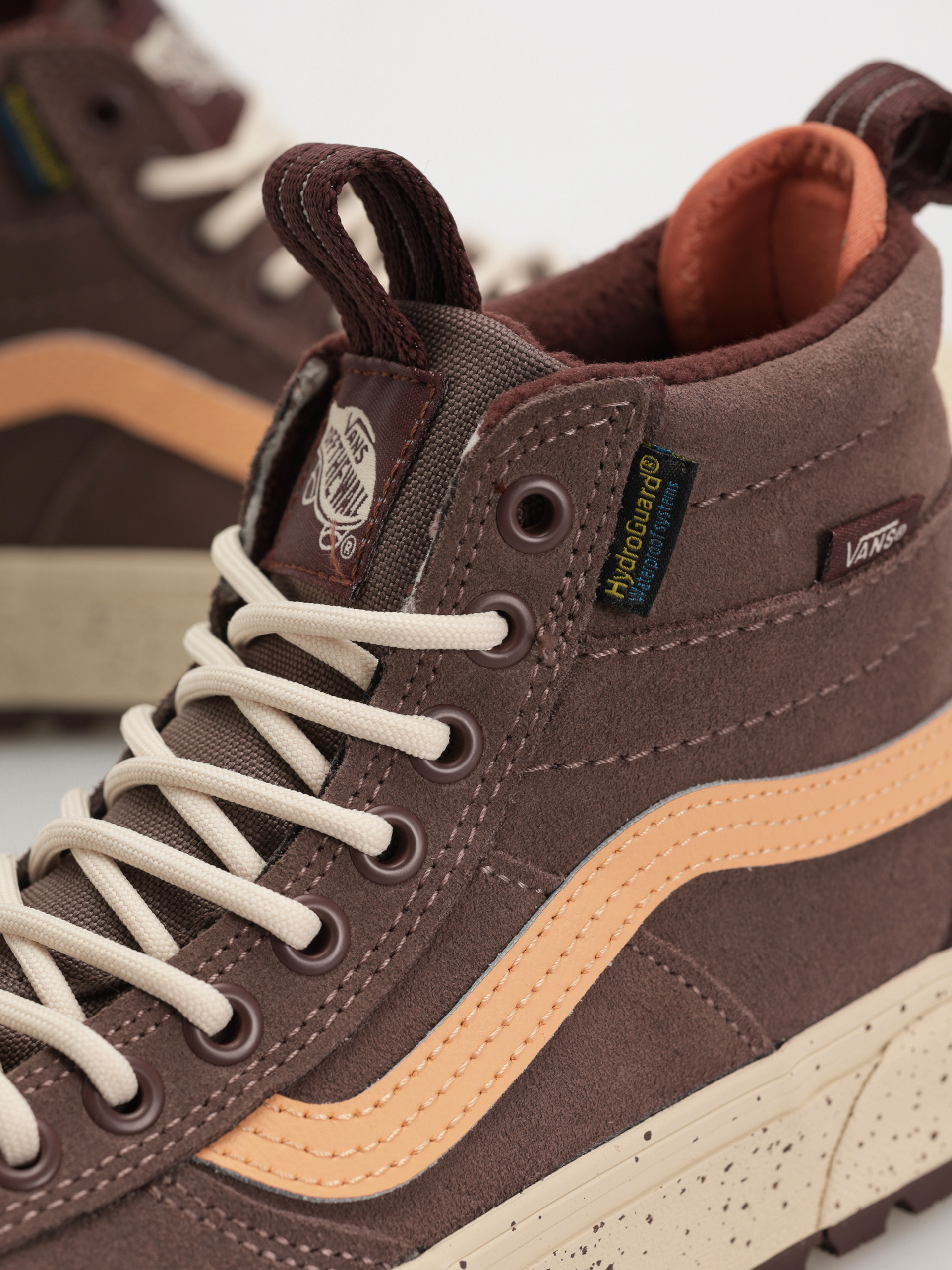 Vans Sk8 Hi Waterproof MTE Cipők (taupe)