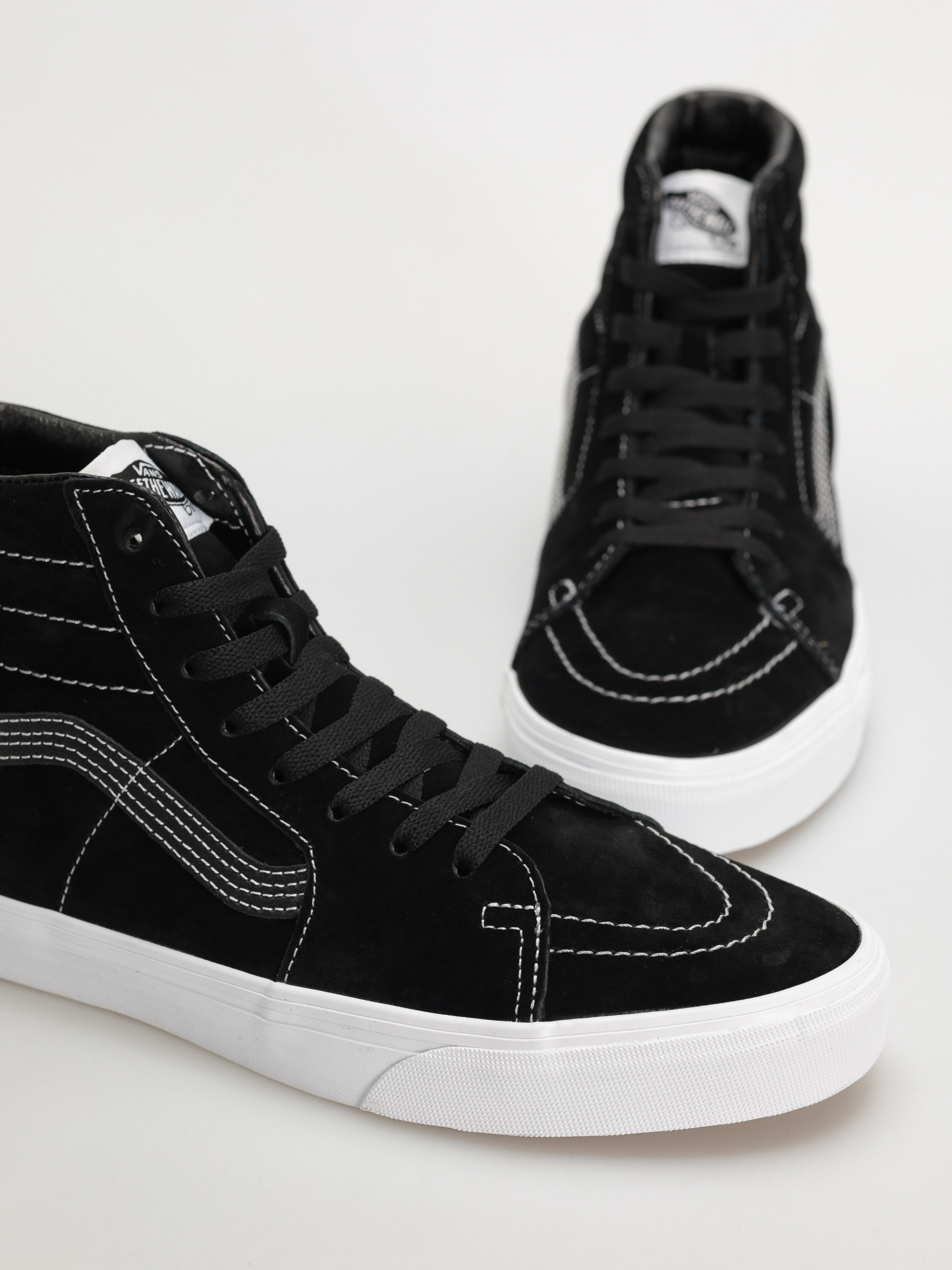 Vans Sk8 Hi Cipők (pig suede black)