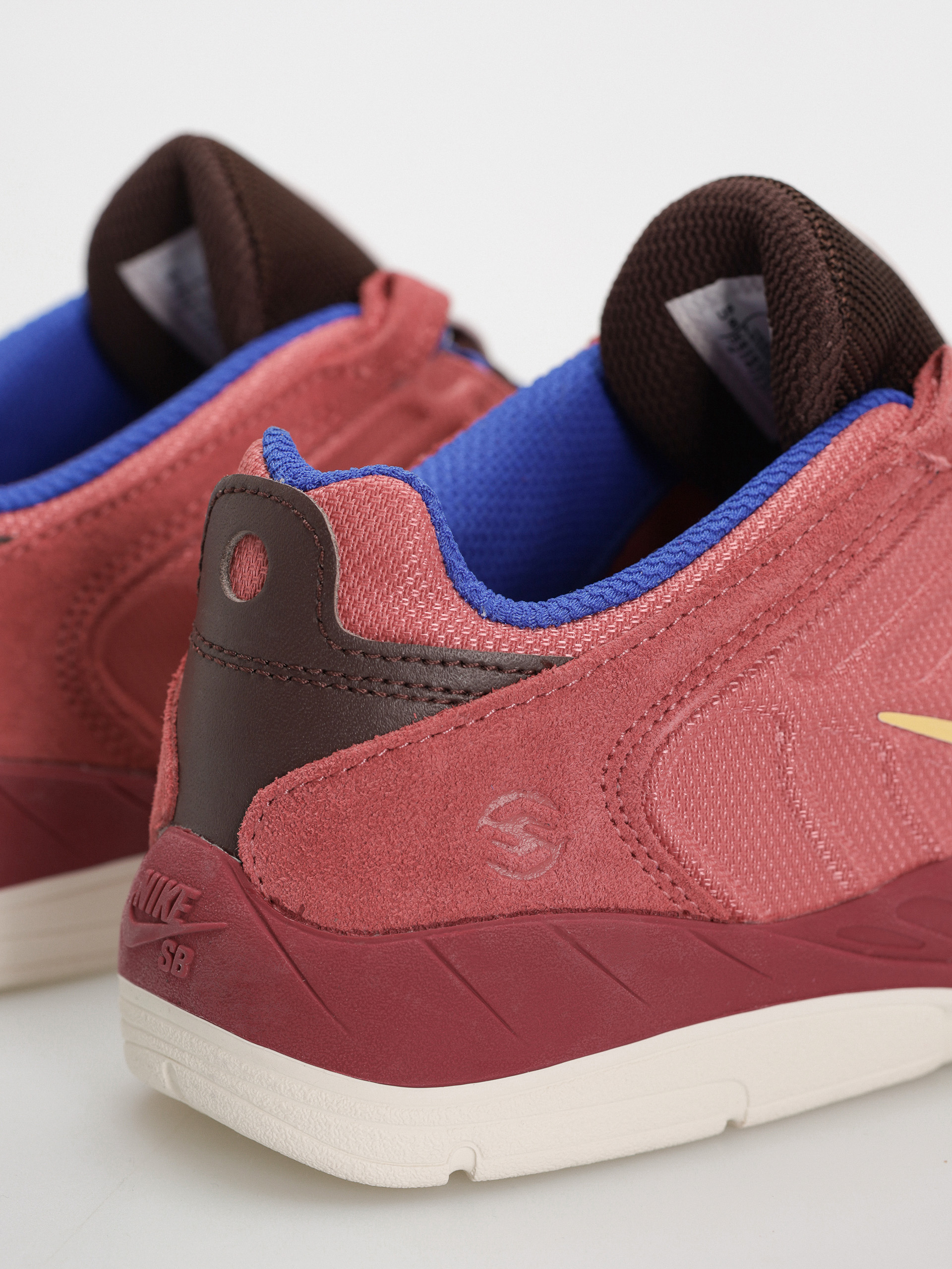 Nike SB Vertebrae Cipők (adobe/melon tint earth noble red)