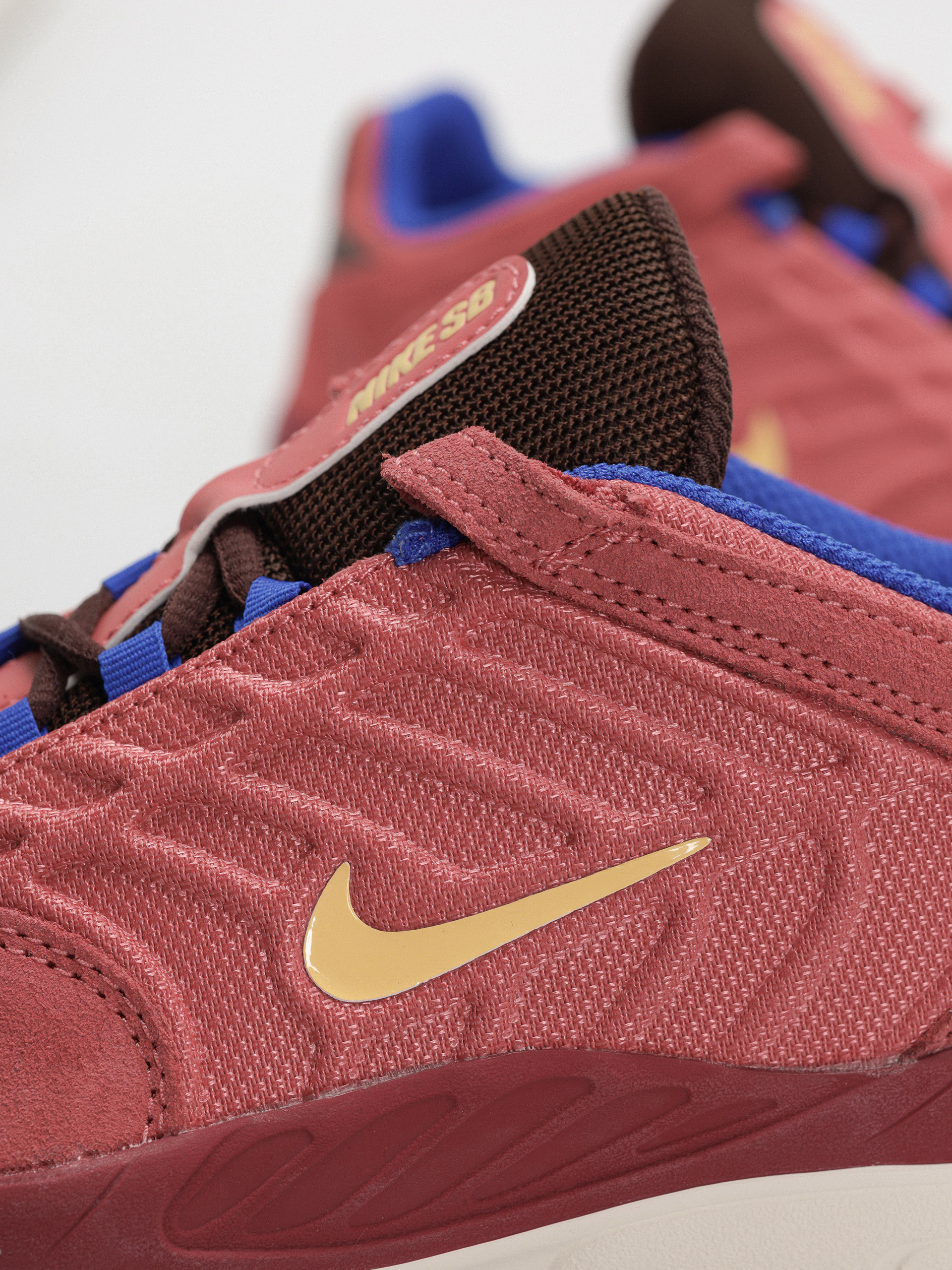 Nike SB Vertebrae Cipők (adobe/melon tint earth noble red)