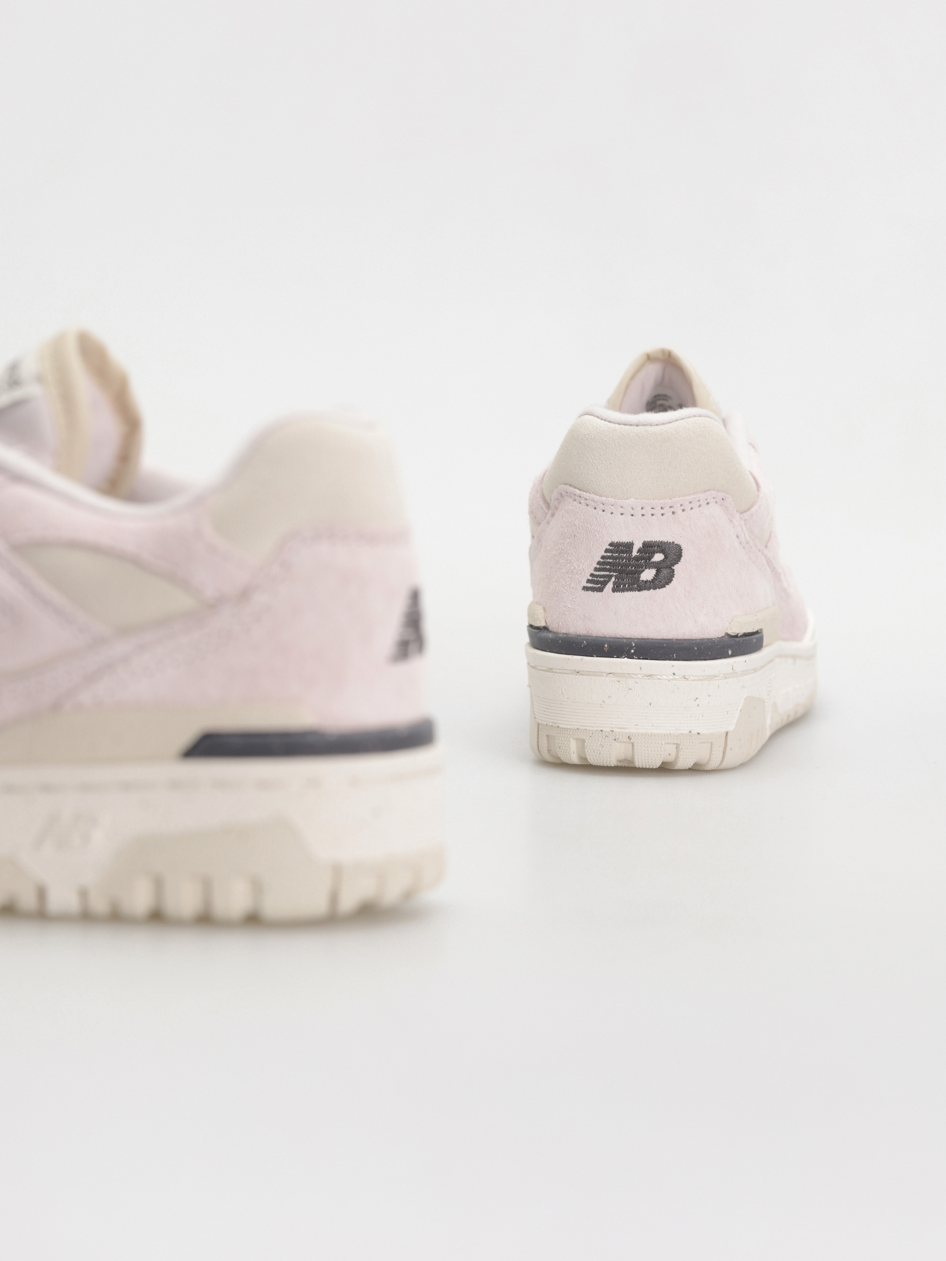 New Balance 550 Wmn Cipők (linen)