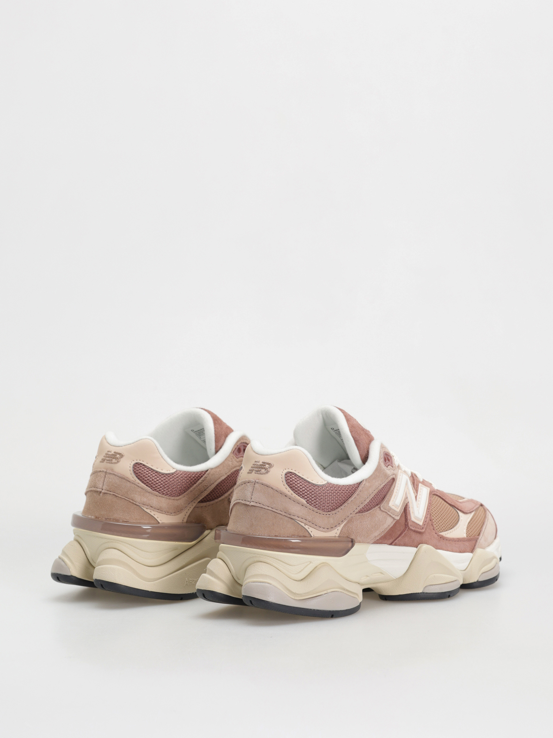 New Balance 9060 Cipők (sparrow)