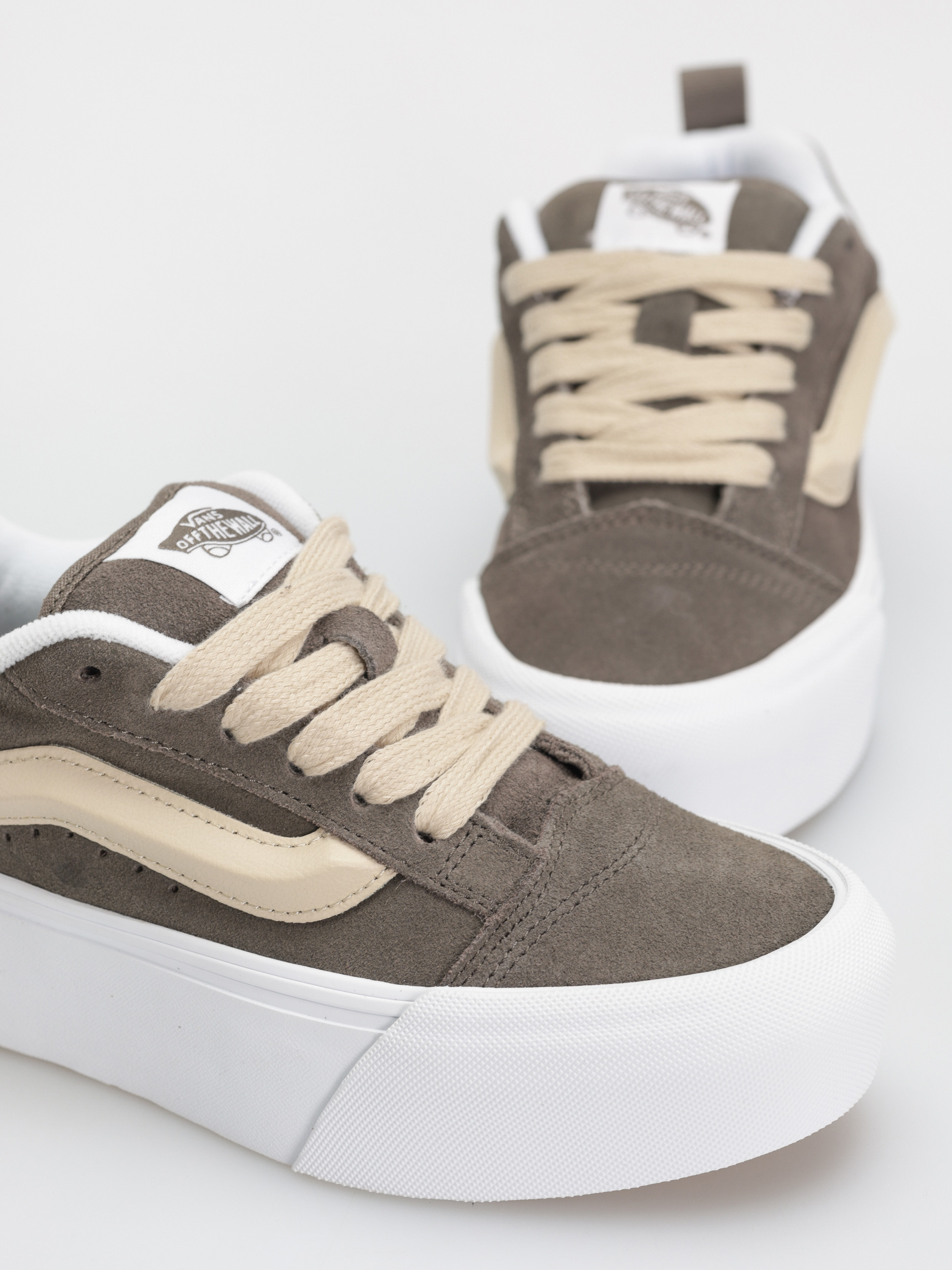 Vans Knu Stack Cipők (suede bungee cord)