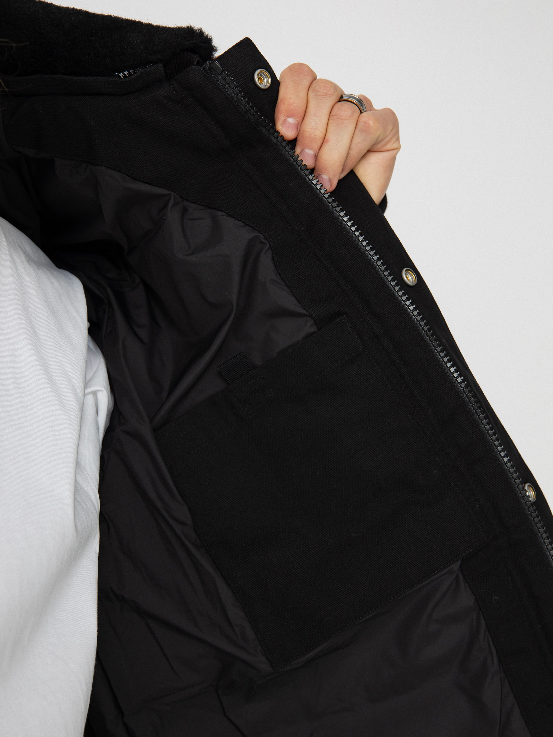 Dzseki Carhartt WIP Rayley (black)