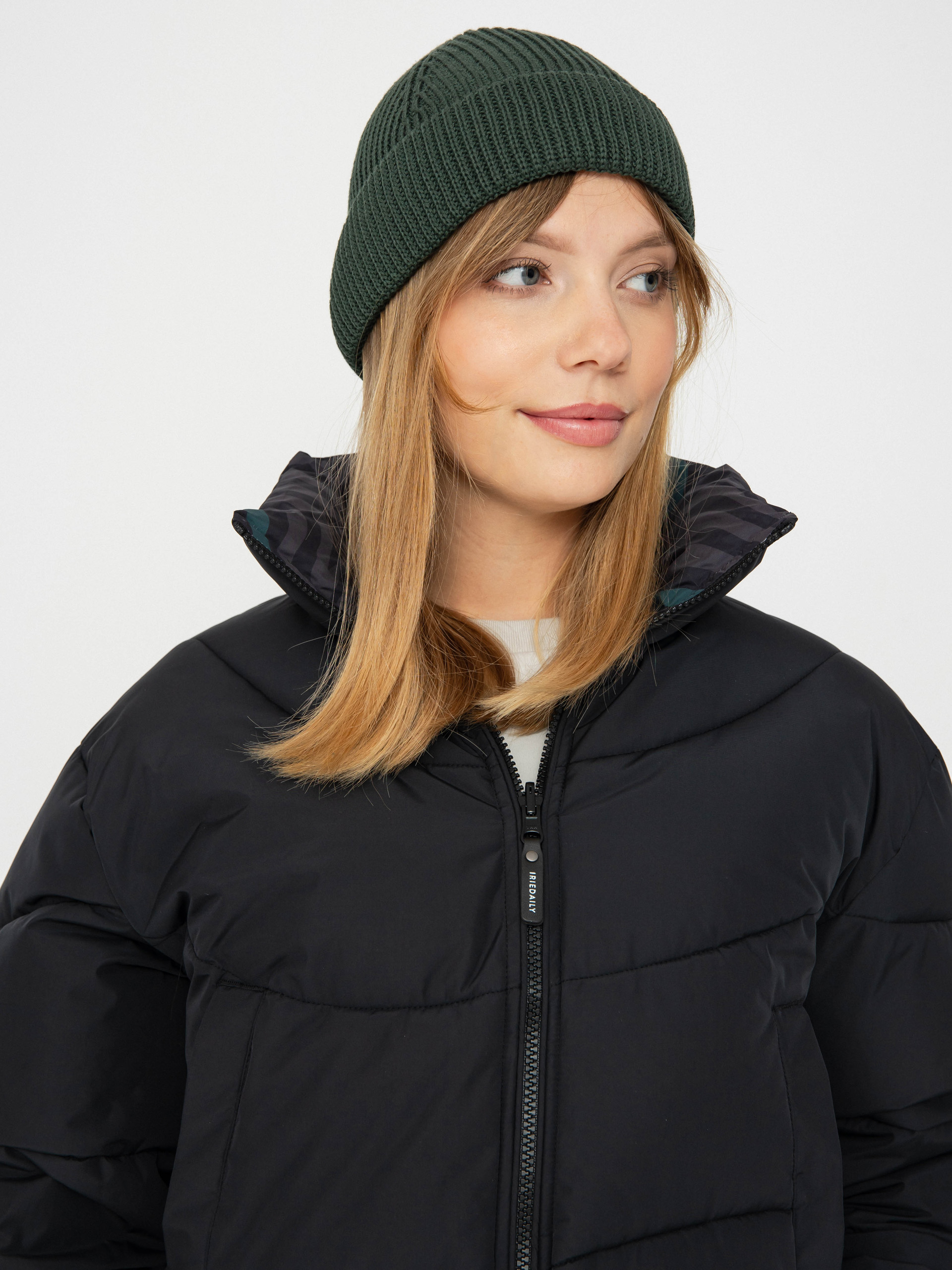 Dzseki Iriedaily Paddy Short Wmn (black)