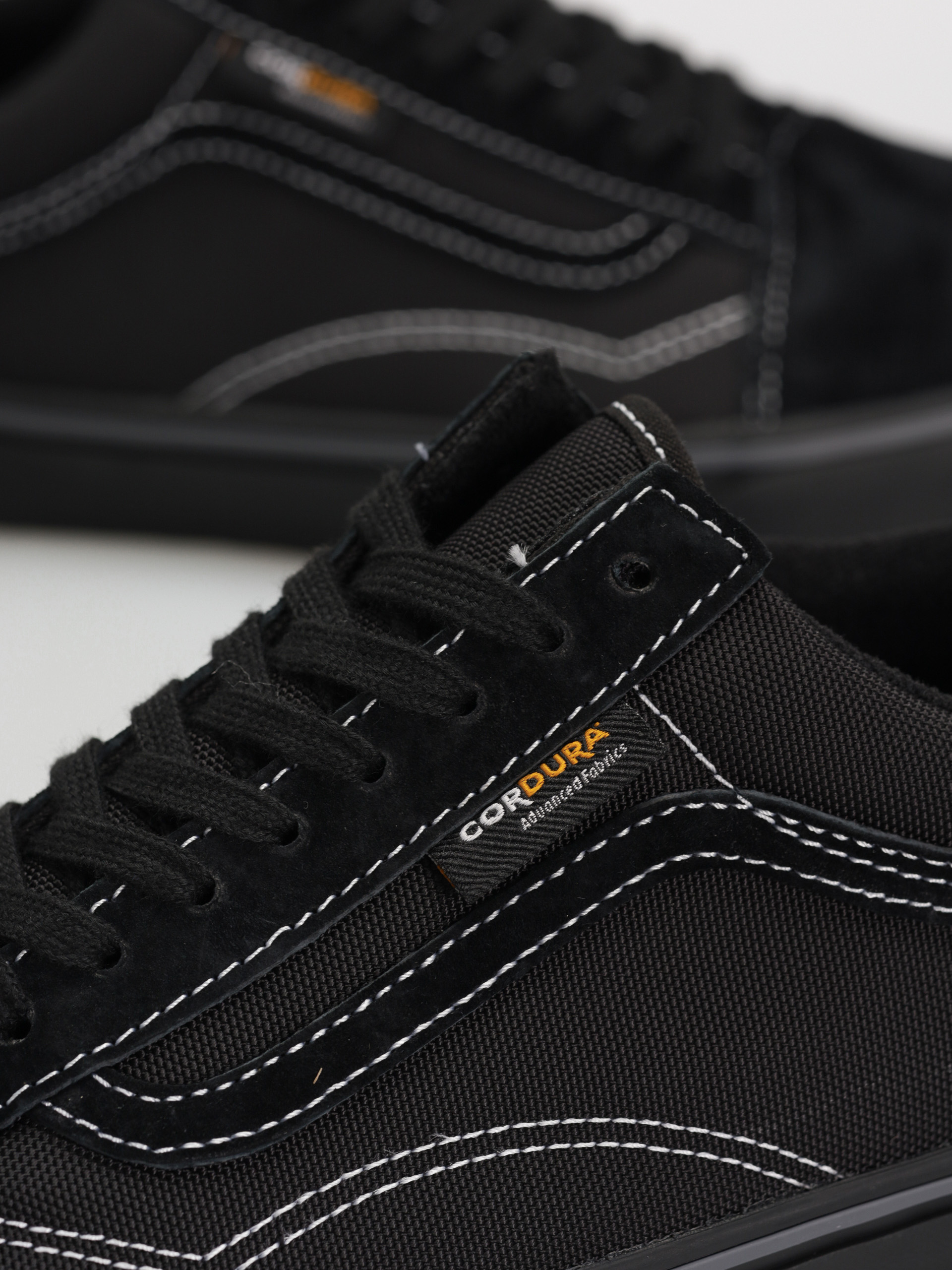 Vans Old Skool Cipők (cordura mix black)