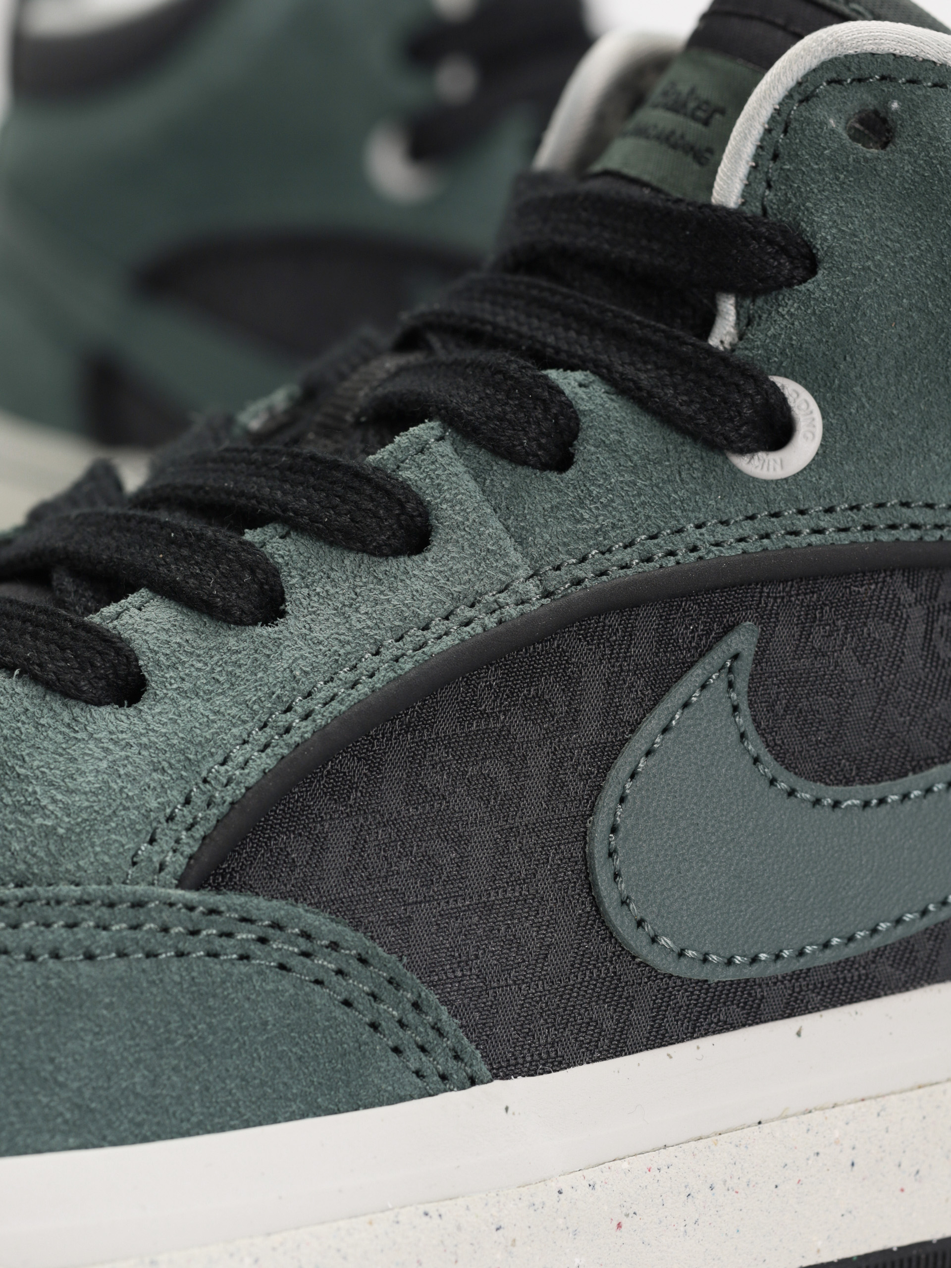 Nike SB React Leo Cipők (vintage green/vintage green black)