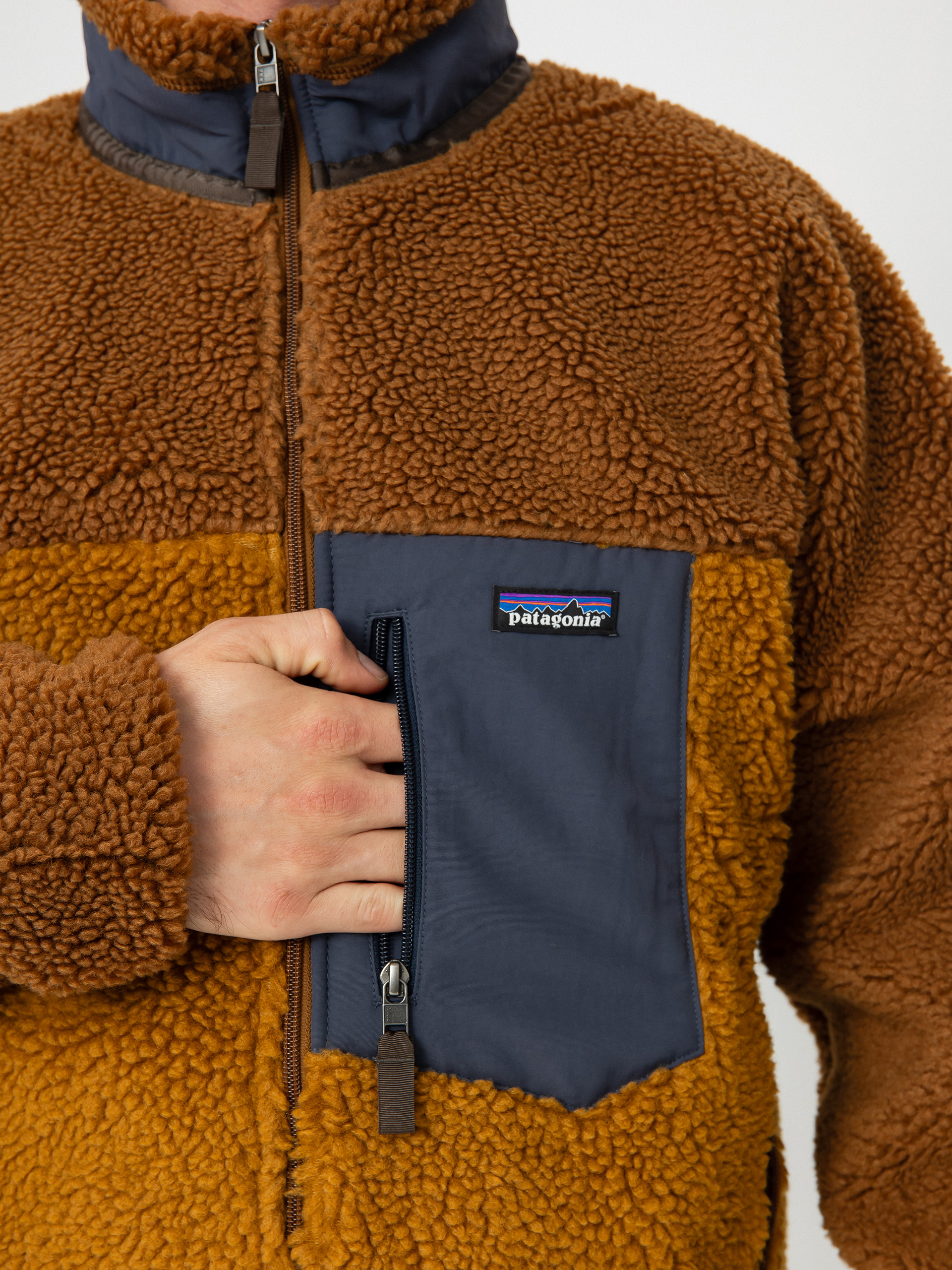 Dzseki Patagonia Classic Retro X (shelter brown)