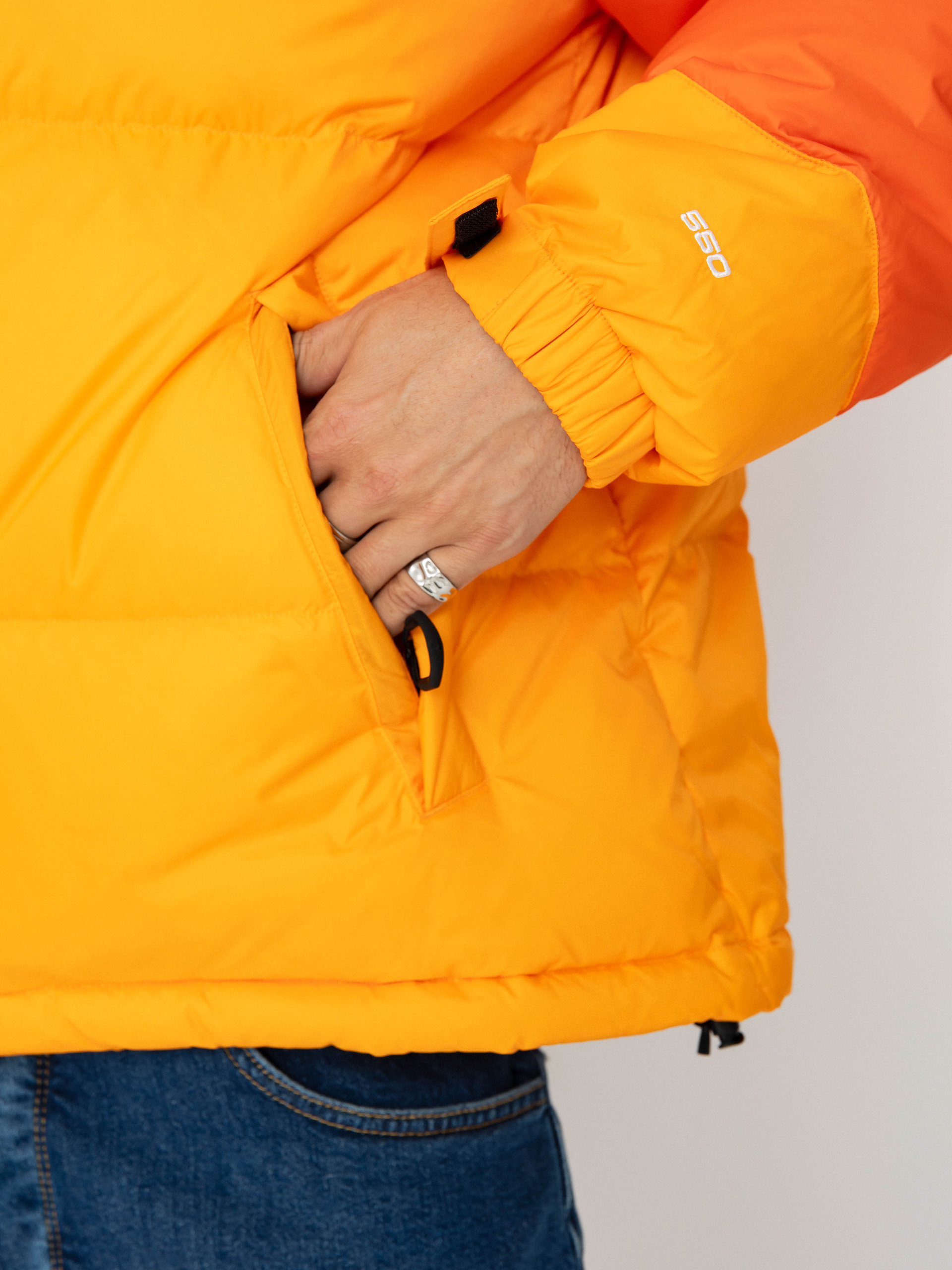 The North Face X Yinka Ilori Down Puffer Dzseki (red orange/apricot glaz)