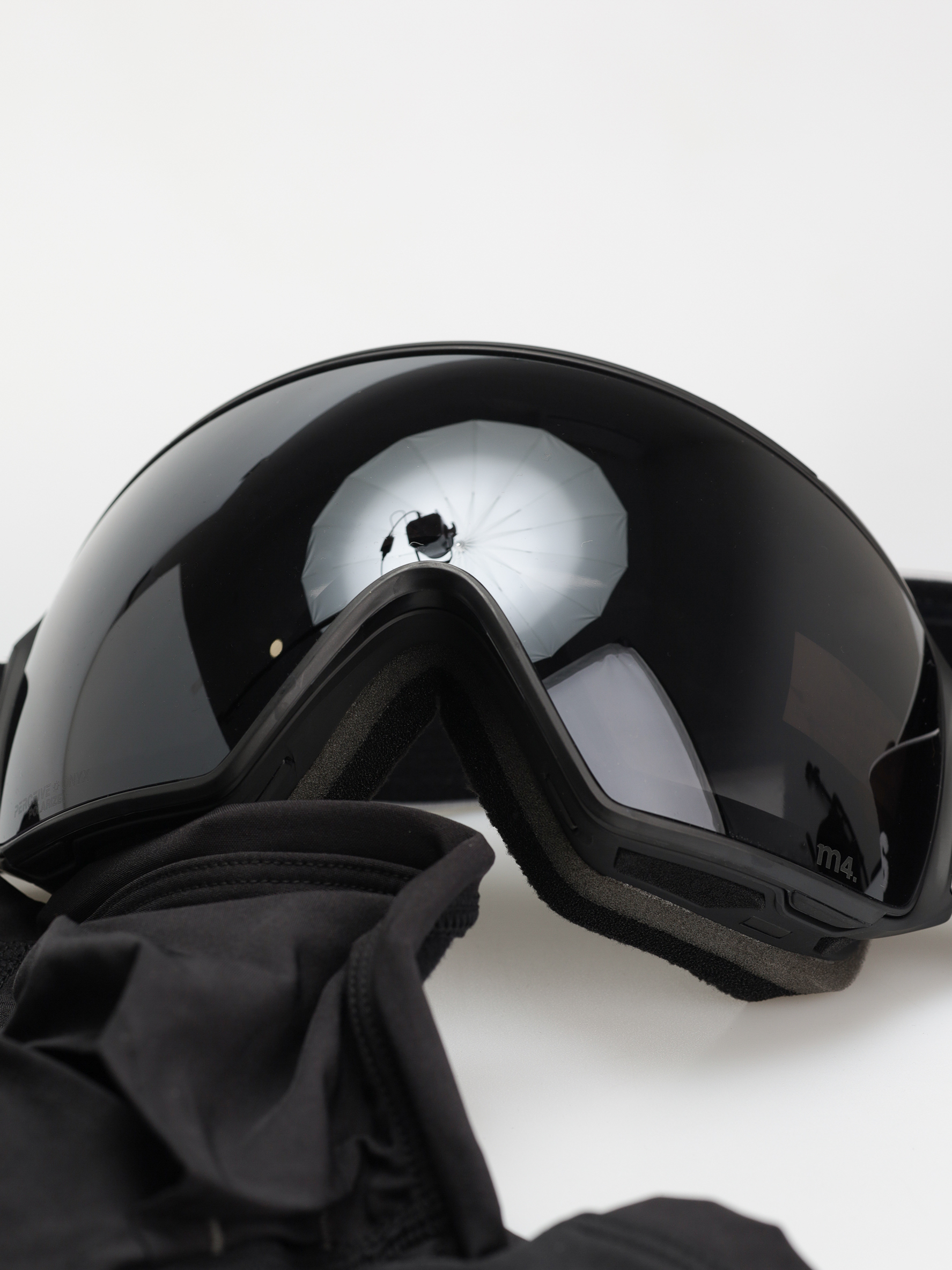 Anon M4 Toric Polar Snowboard szemüveg (black/perceive sunny polarized onyx/perceive variable violet)