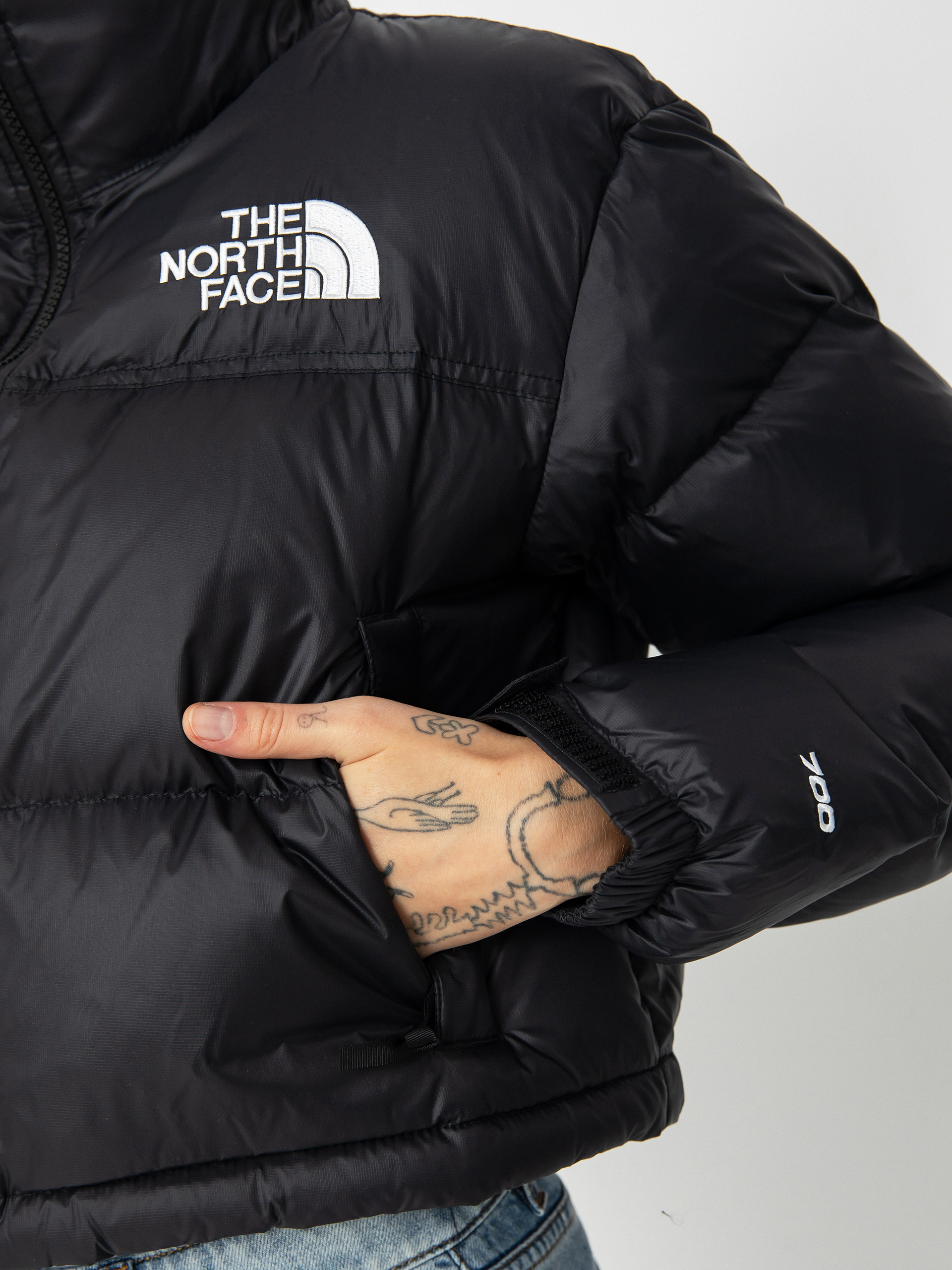 Dzseki The North Face Nuptse Short Wmn (tnf black/tnf black)