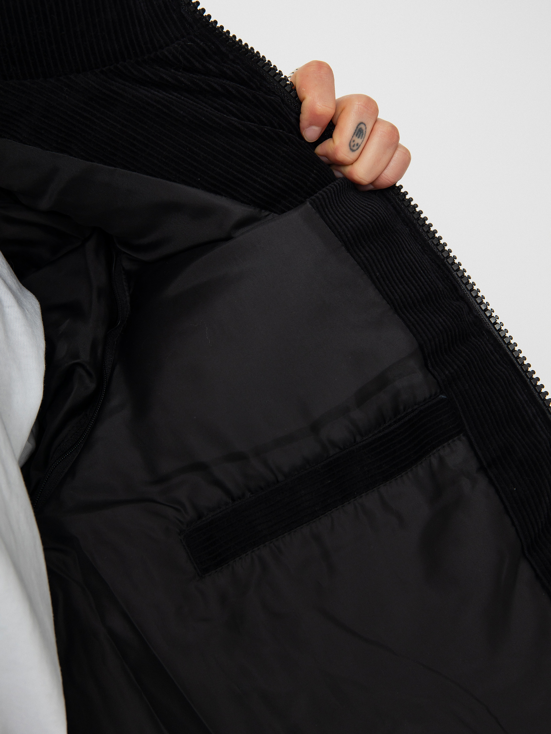 Volcom Cord'N Puff Wmn Dzseki (black)