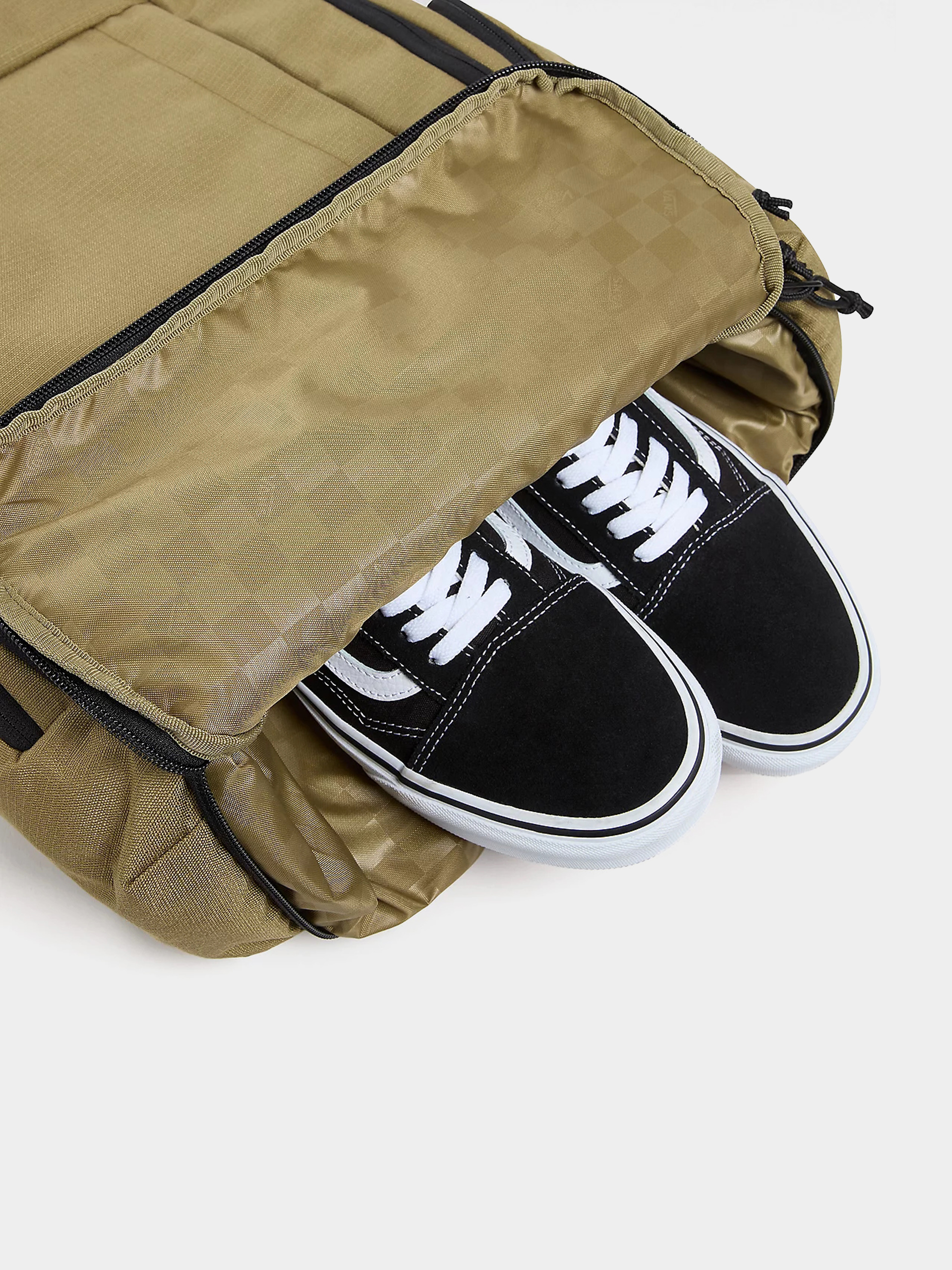 Hátizsák Vans Resolute (gothic olive)