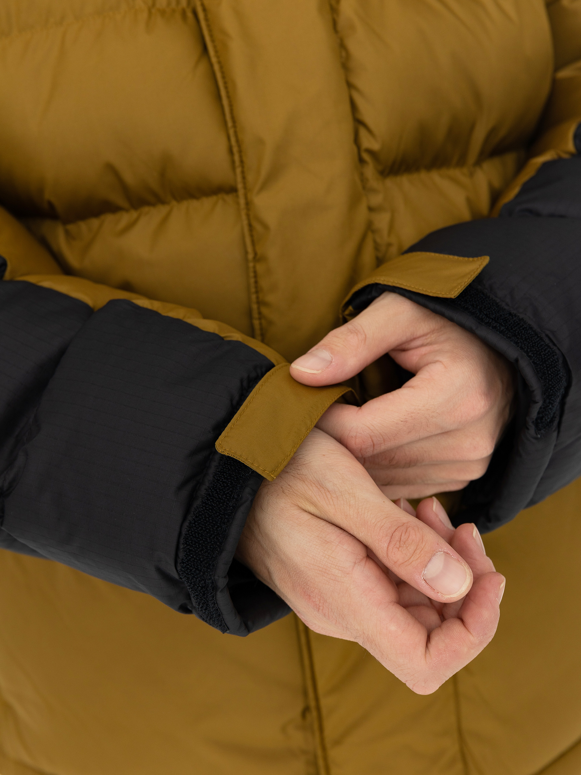 The North Face Limbara Insulated Dzseki (moss green)