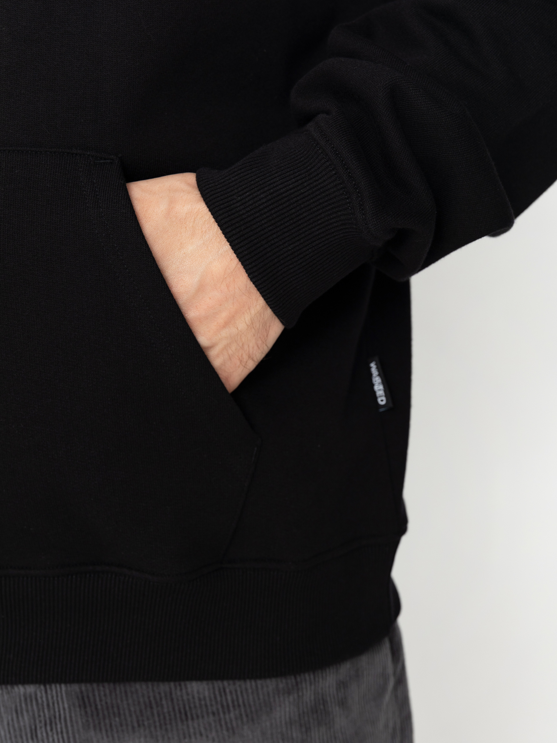 Kapucnis pulóver Wasted Paris Howler HD (black)