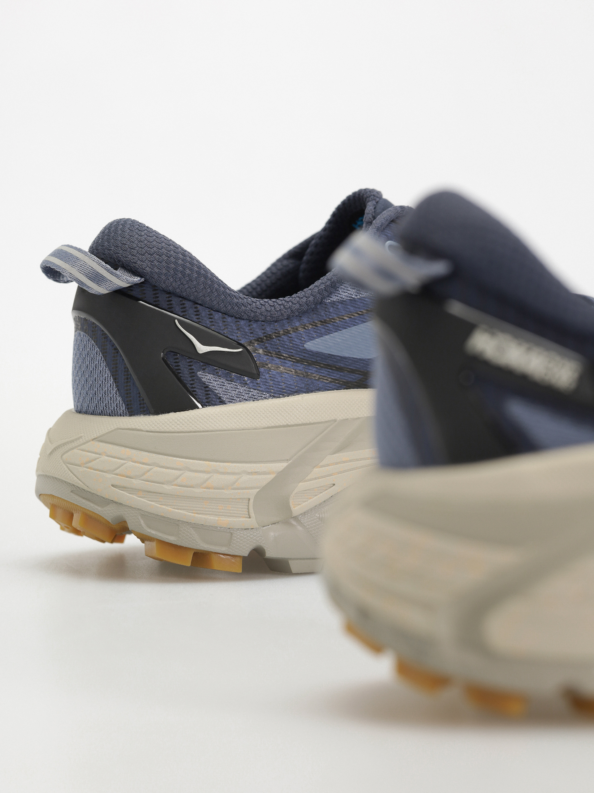 Cipők Hoka Mafate Speed 2 (varsity navy/farro)