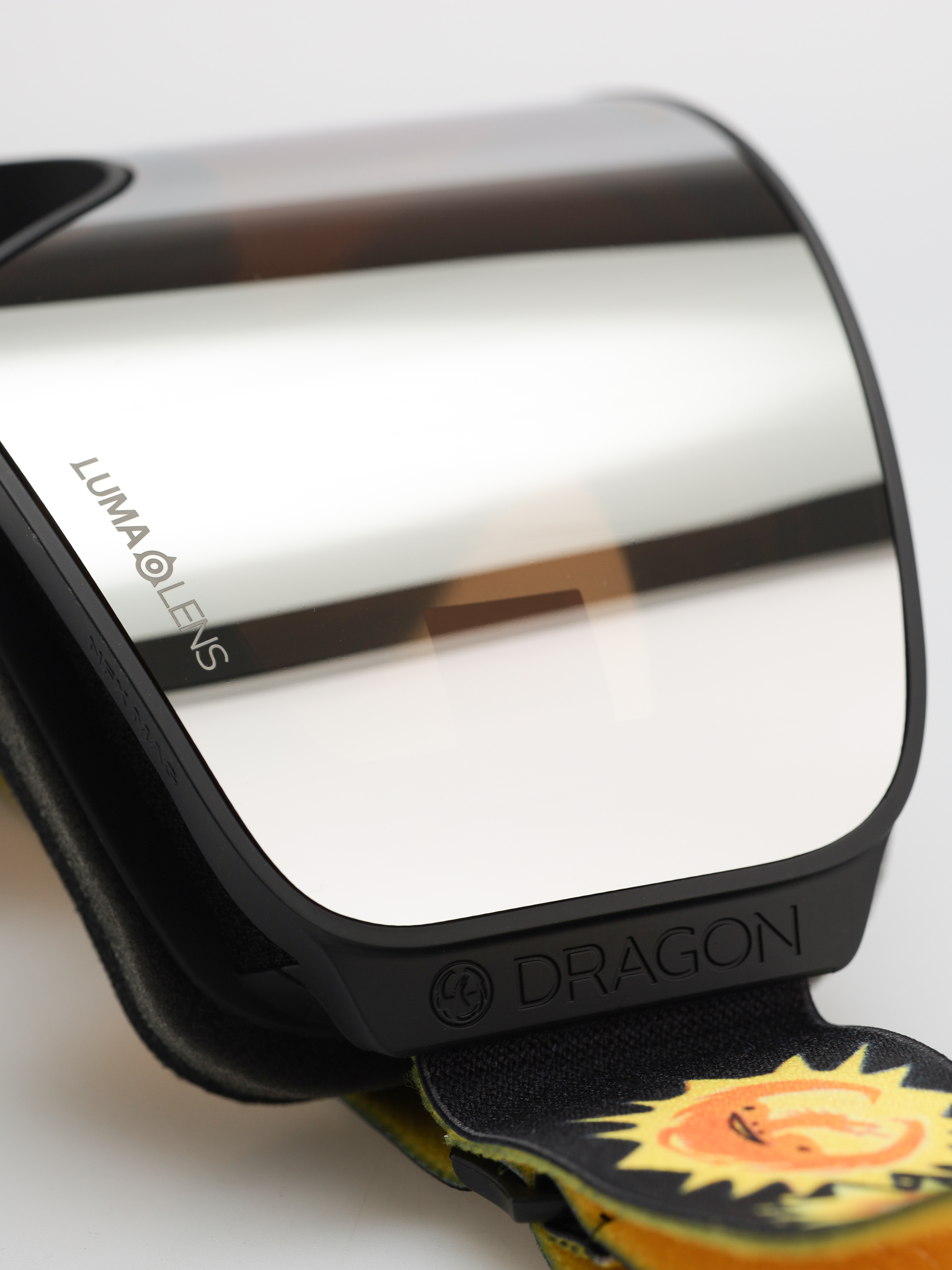 Snowboard szemüveg Dragon NFX MAG OTG (dannydavis/lumalens silver ion+lumalens dark smoke)