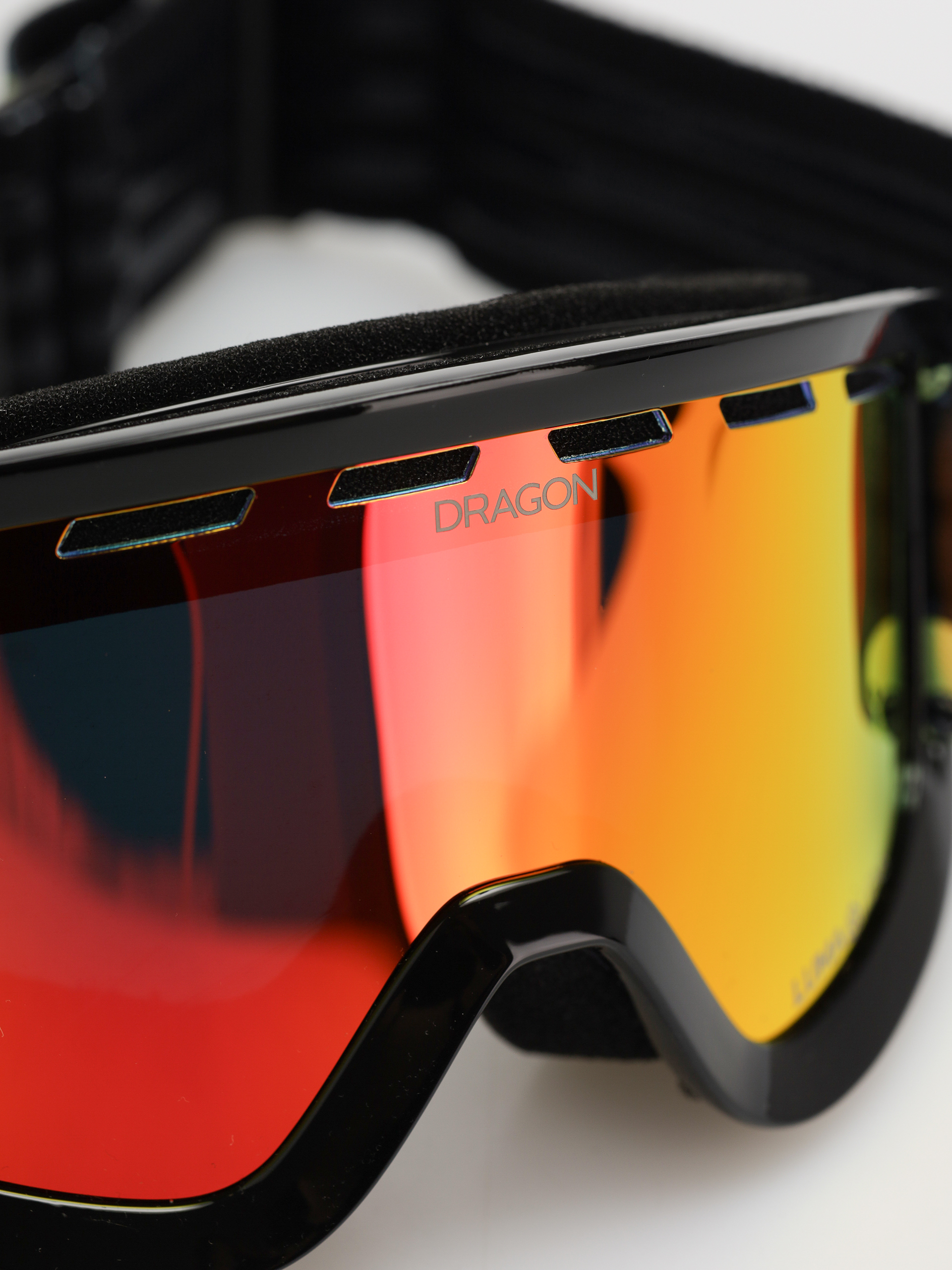 Dragon LIL D JR Snowboard szemüveg (lilkaiju/lumalens red ion)