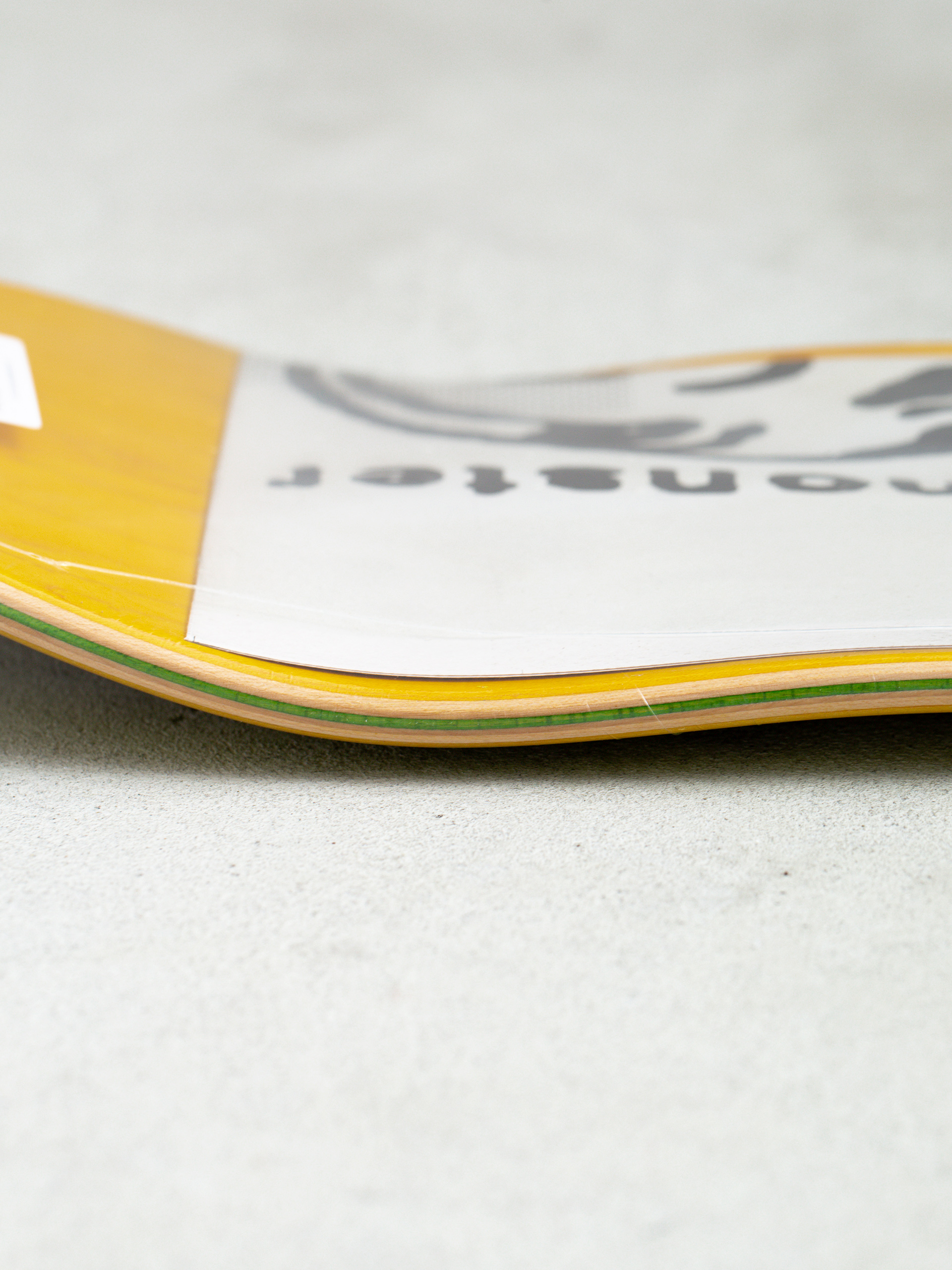 Gördeszka lap Quasi Skateboards Crockett The Puker (yellow/white)