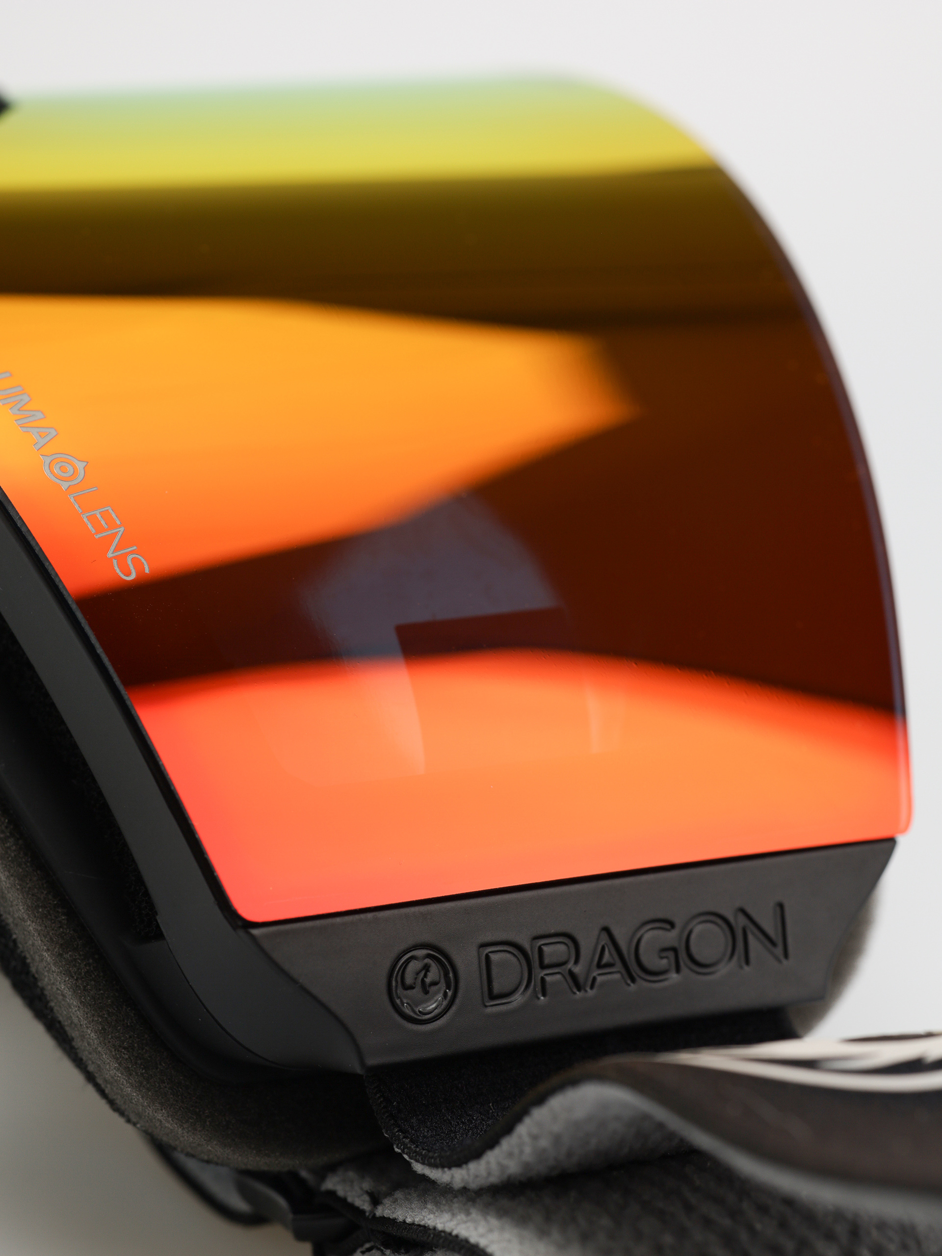 Dragon RVX MAG OTG Snowboard szemüveg (nouveaublack/lumalens red ion+lumalens light rose)