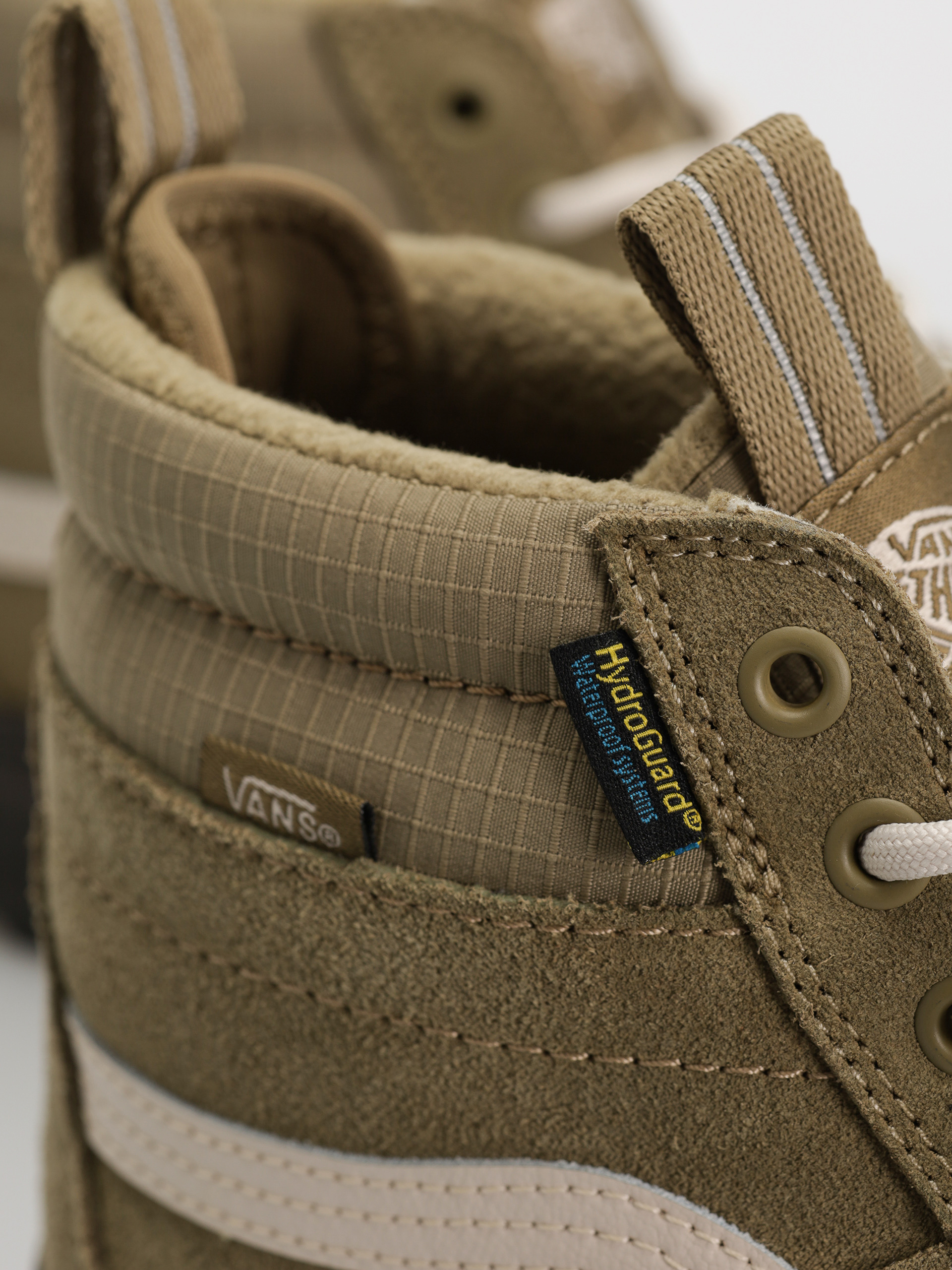 Vans Sk8 Hi Waterproof MTE Cipők (olive drab)