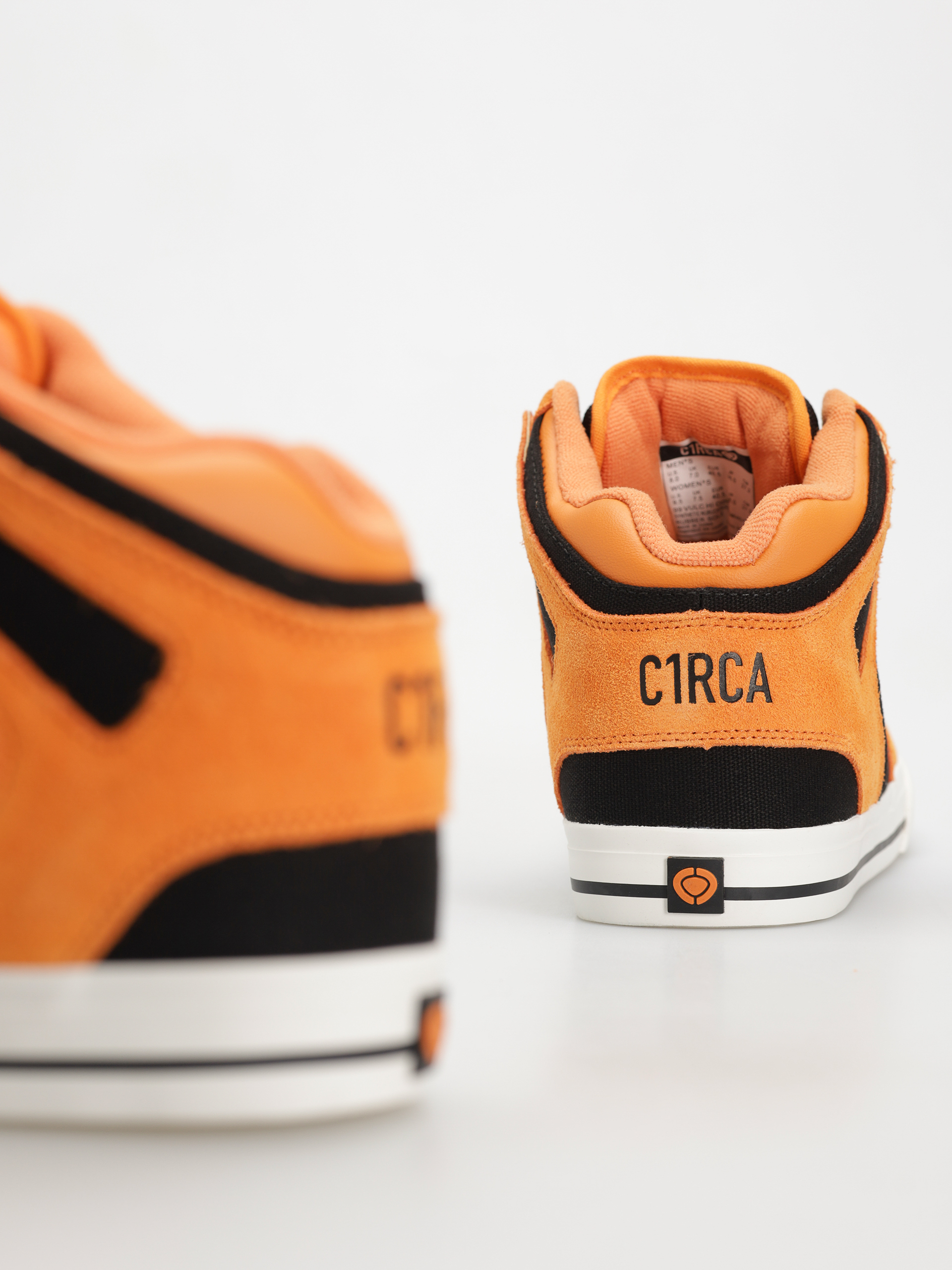 Circa 99 Vulc Hi Cipők (orange/black)