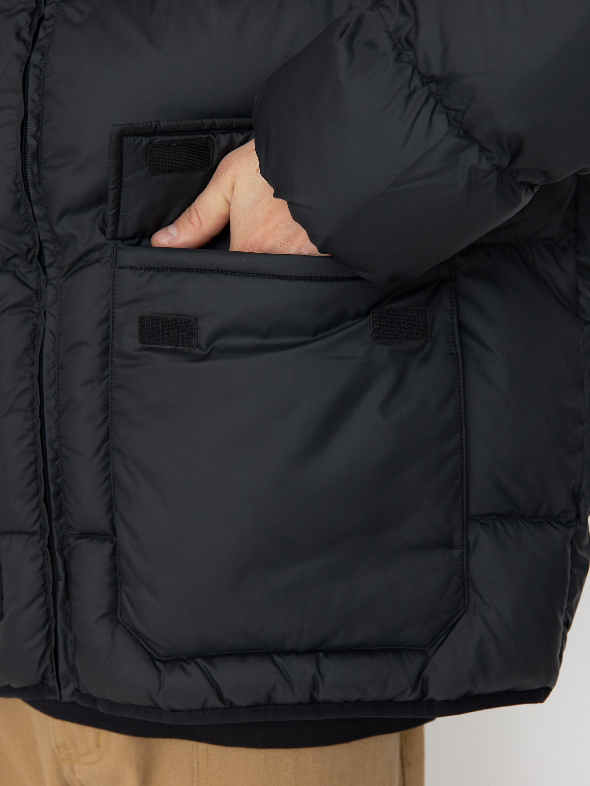 Dzseki Converse Patch Pocket Puffer (converse black)