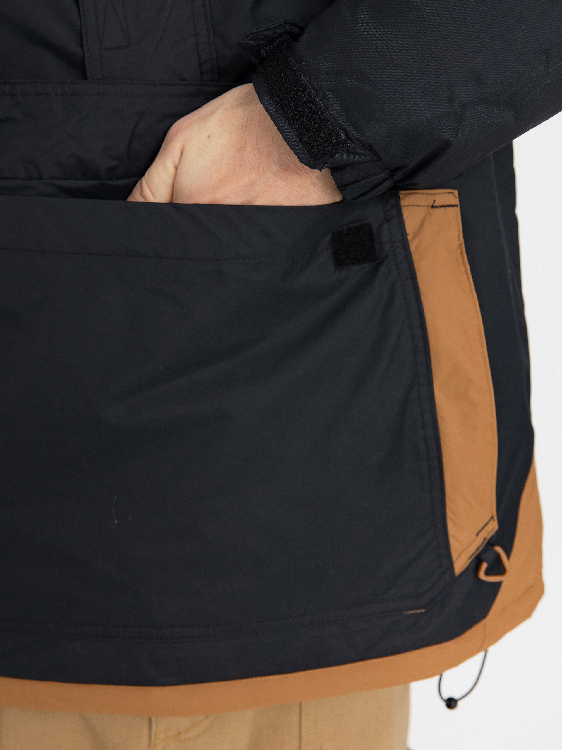Dzseki Columbia Challenger II Insulated Pullover (black camel br)