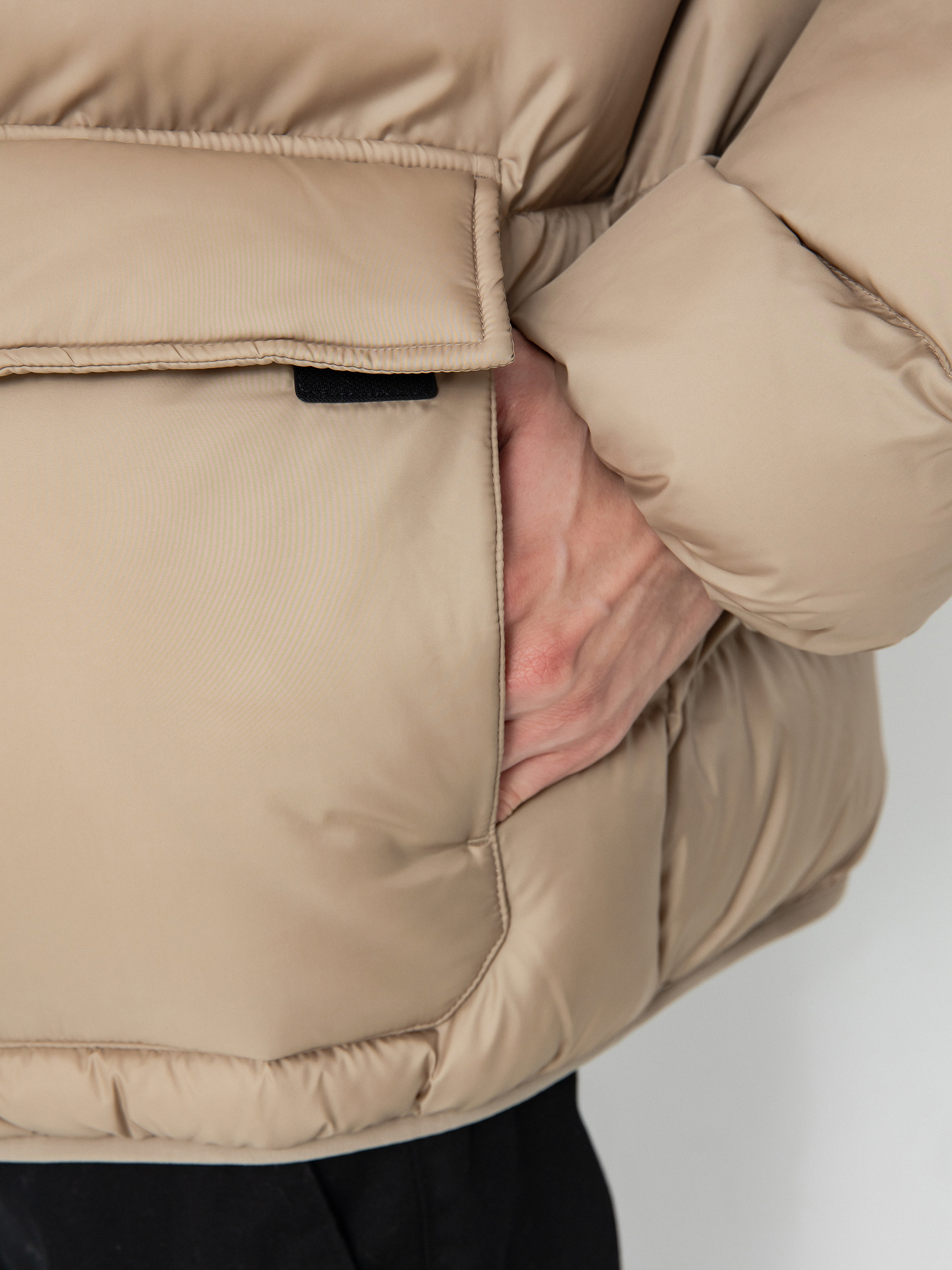 Dzseki Converse Patch Pocket Puffer (vintage cargo)