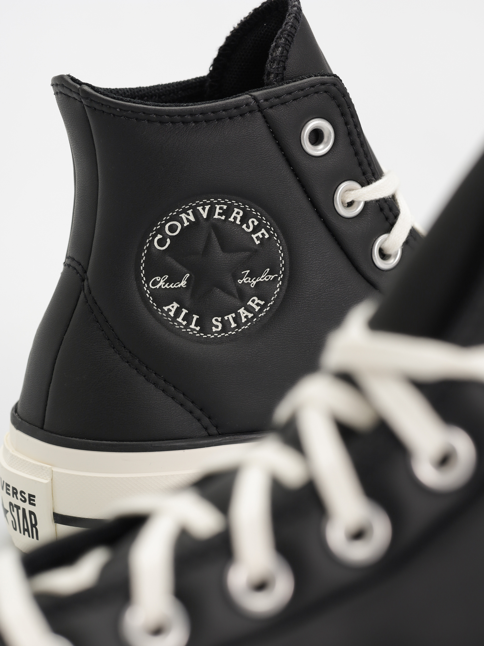 Converse Chuck Taylor All Star Lift Platform Puffed Up Wmn Tornacipők (black/egret/black)