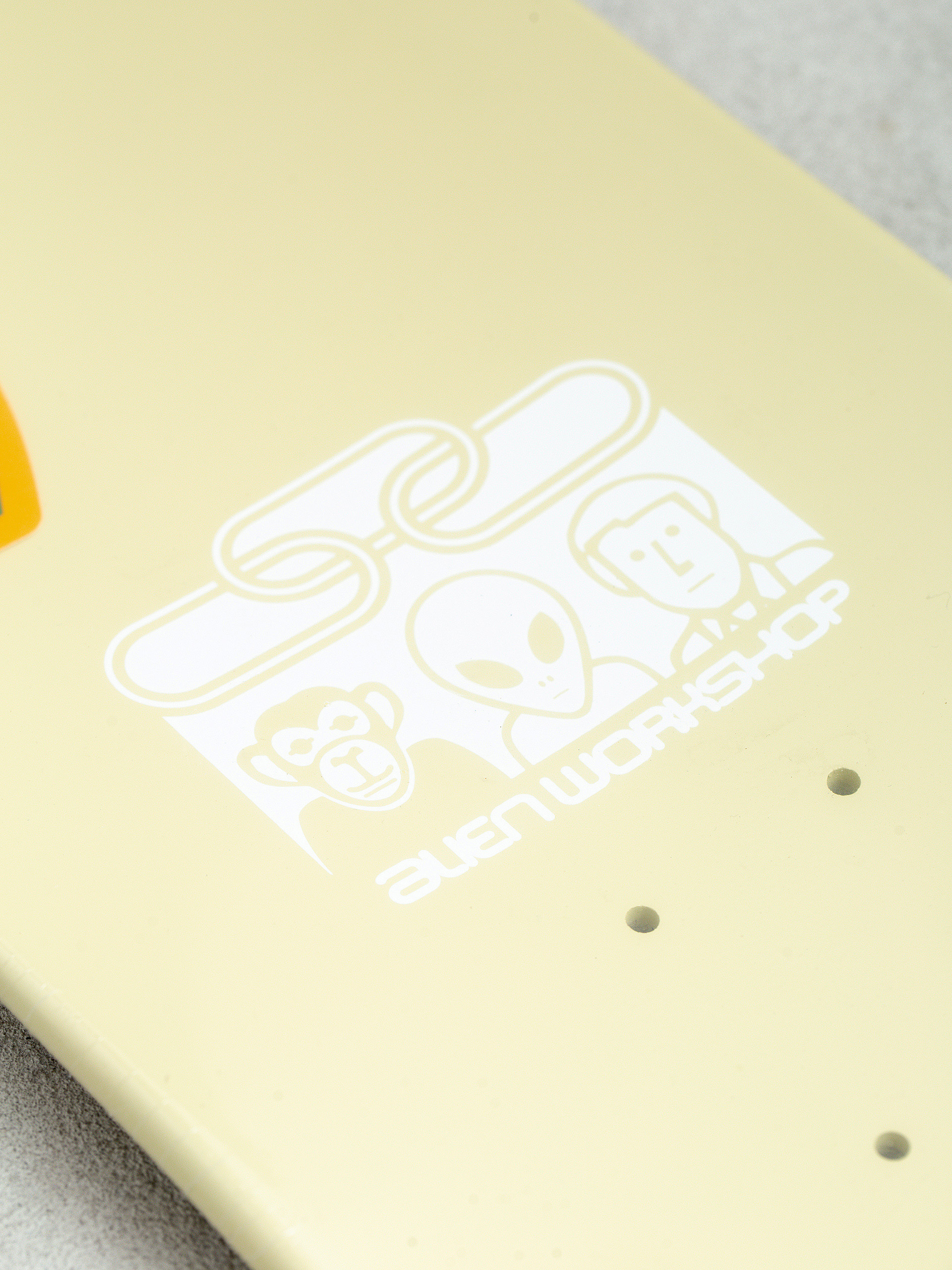 Gördeszka lap Alienworkshop Sammy Piety (beige/brown)