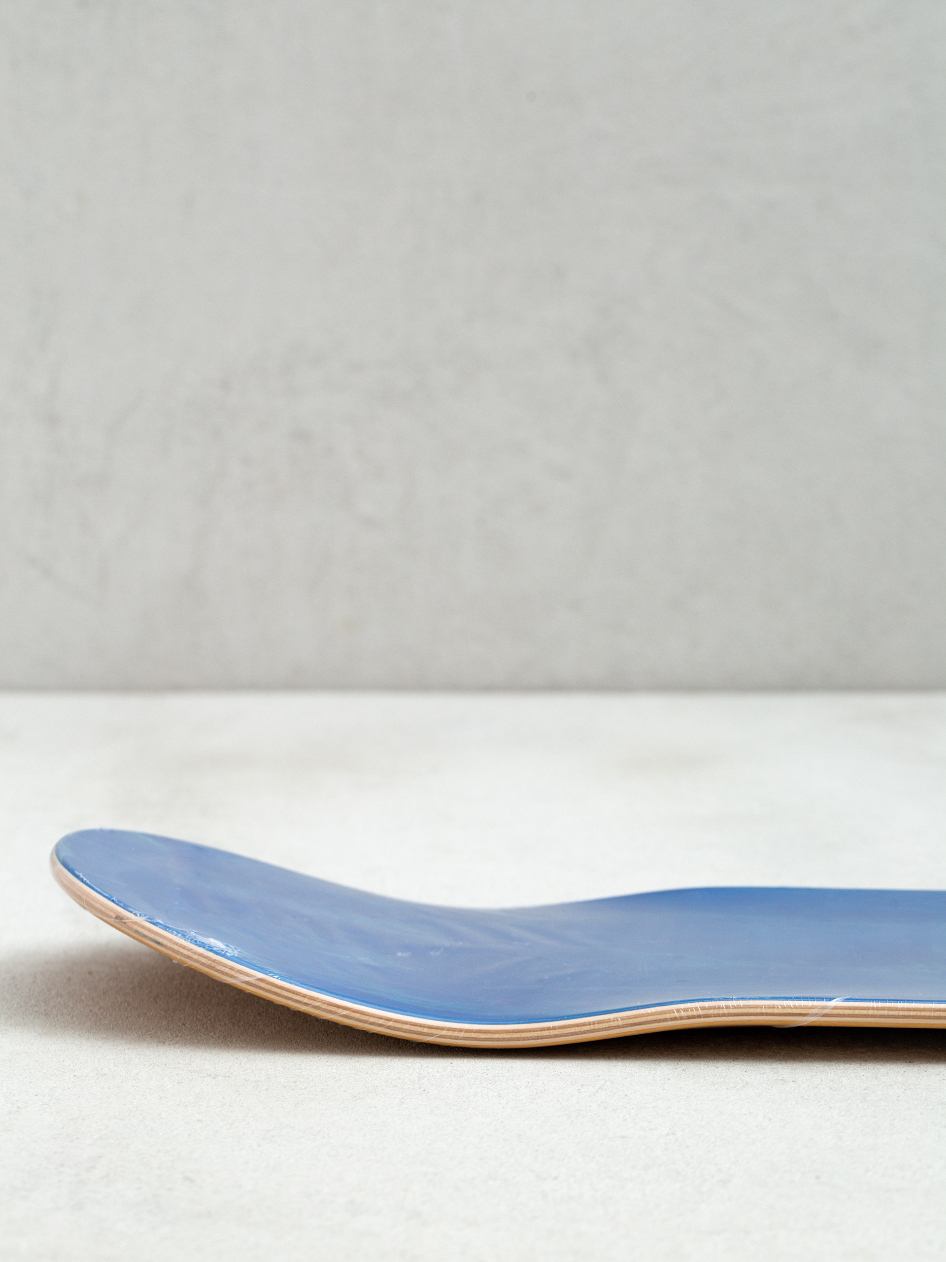 Gördeszka lap Alienworkshop Visitor (grey)