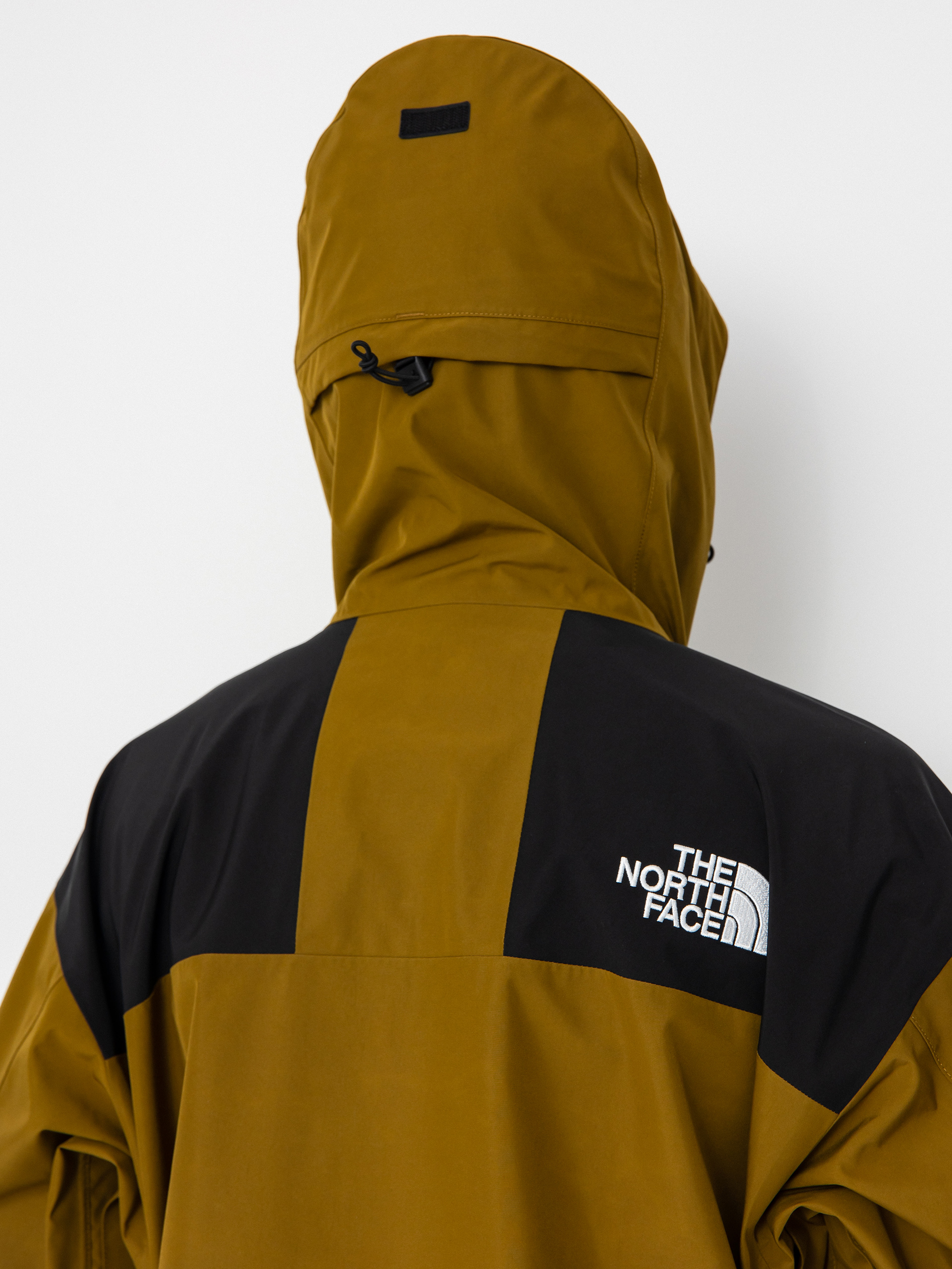 The North Face Gtx Mtn Dzseki (moss green/tnf black)