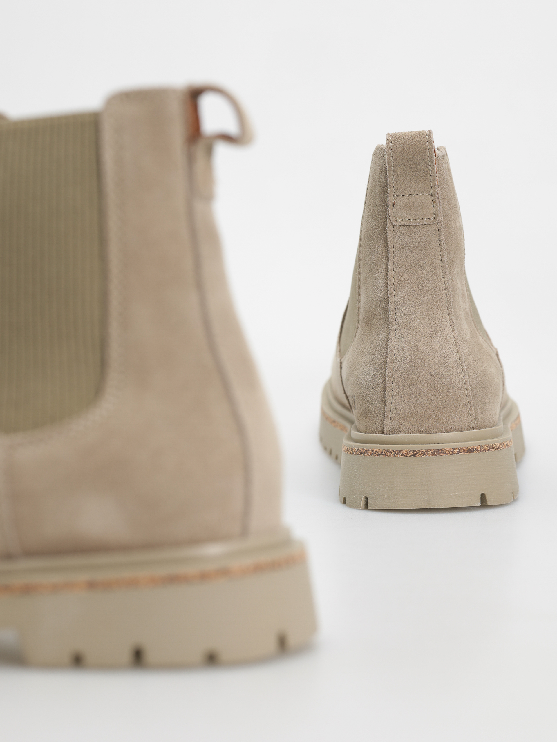 Birkenstock Highwood Slip On Women Suede Leather Narrow Wmn Cipők (taupe)