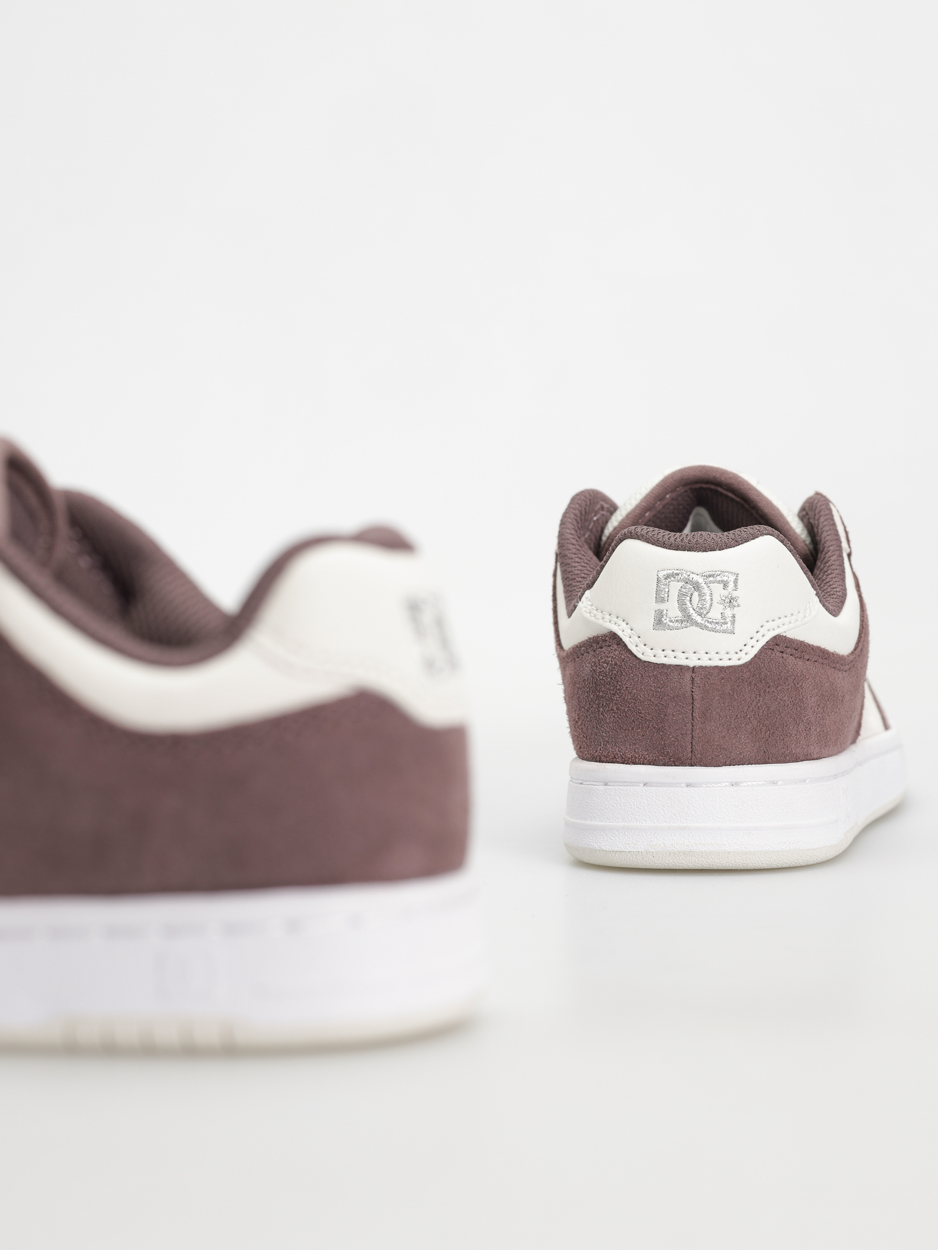 Cipők DC Manteca 4 Wmn (plum/offwhite)
