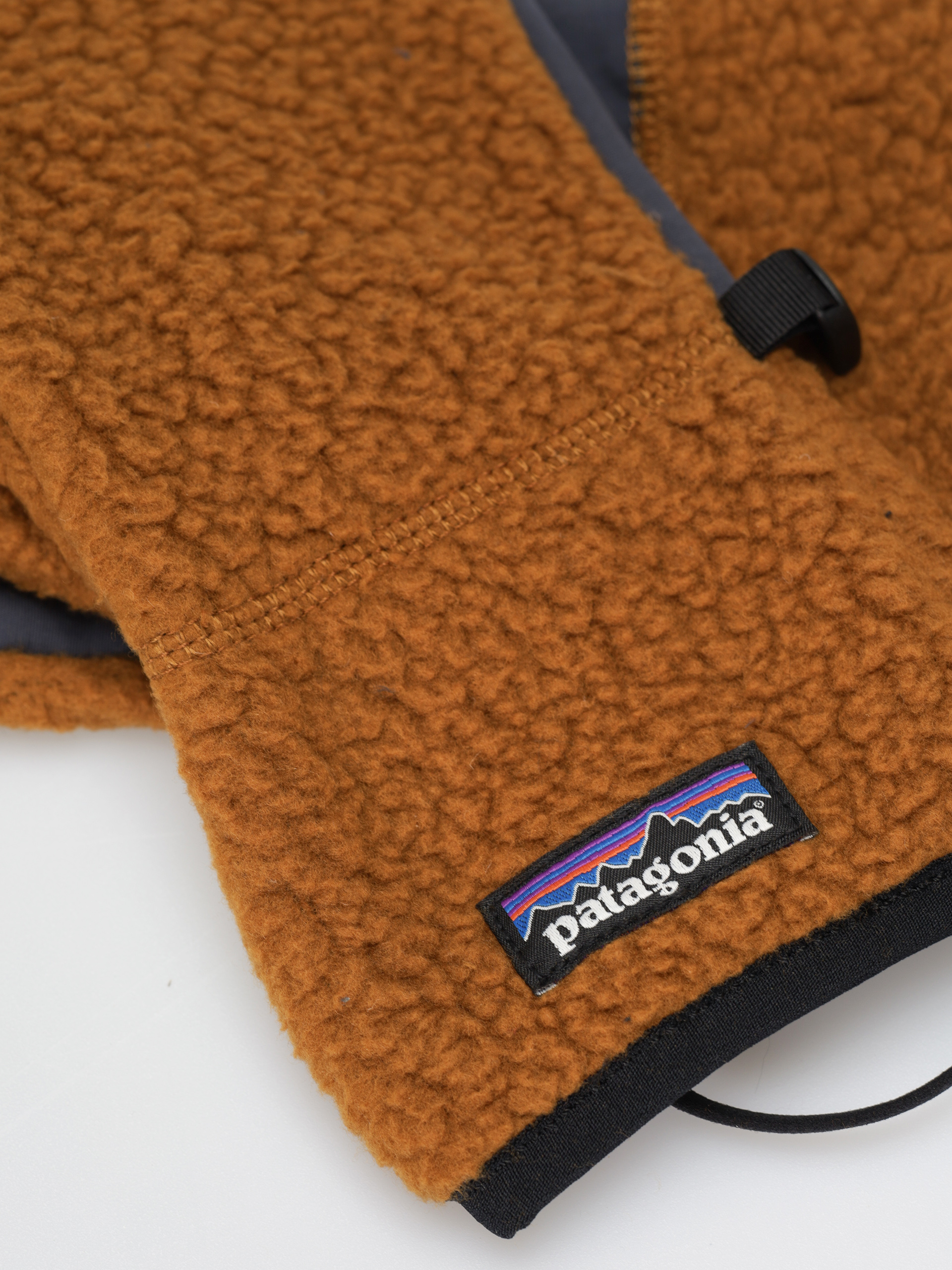 Kesztyű Patagonia Retro Pile (shelter brown)