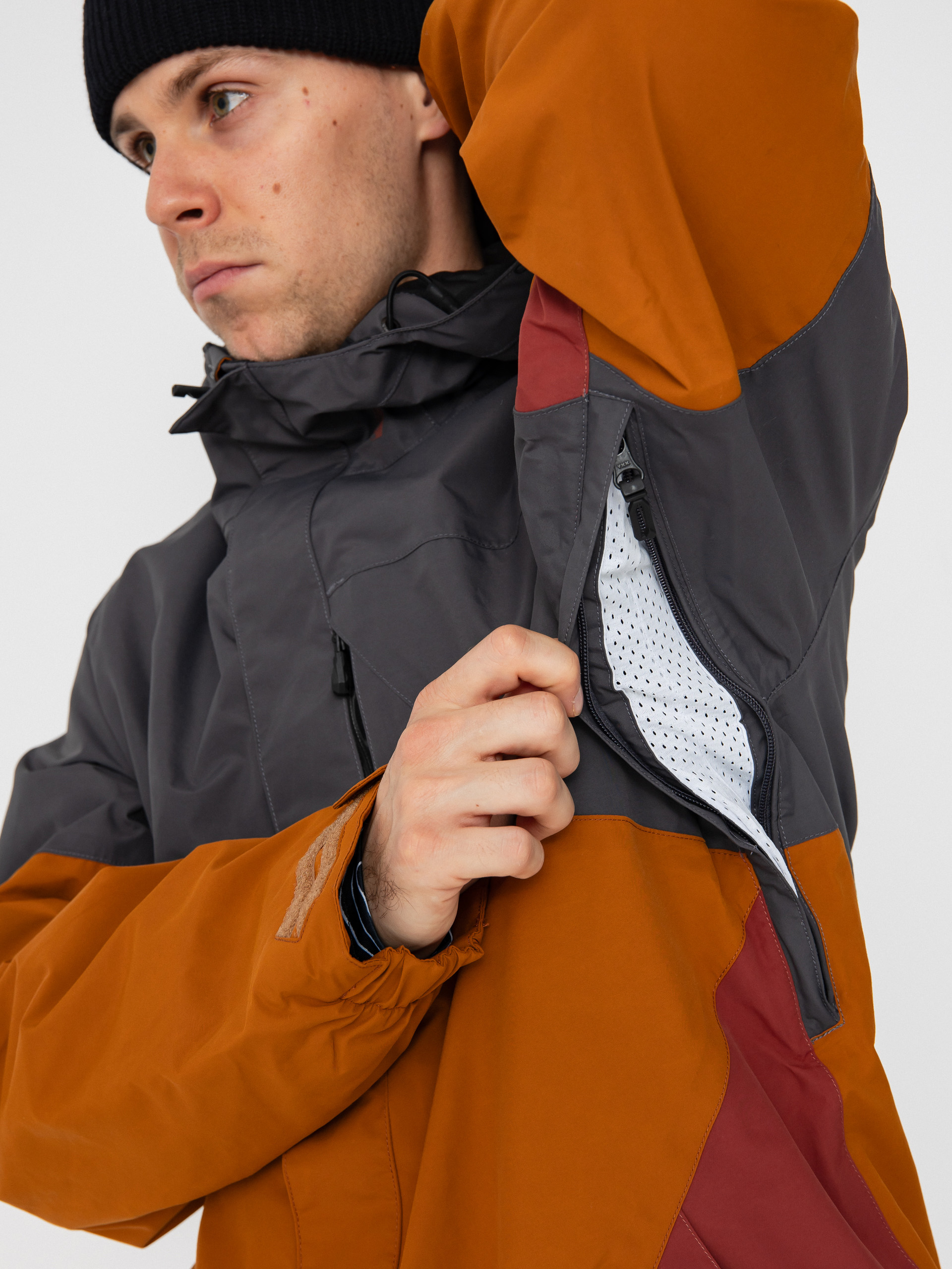 Férfi Snowboard dzseki Volcom L Ins Gore Tex (caramel)