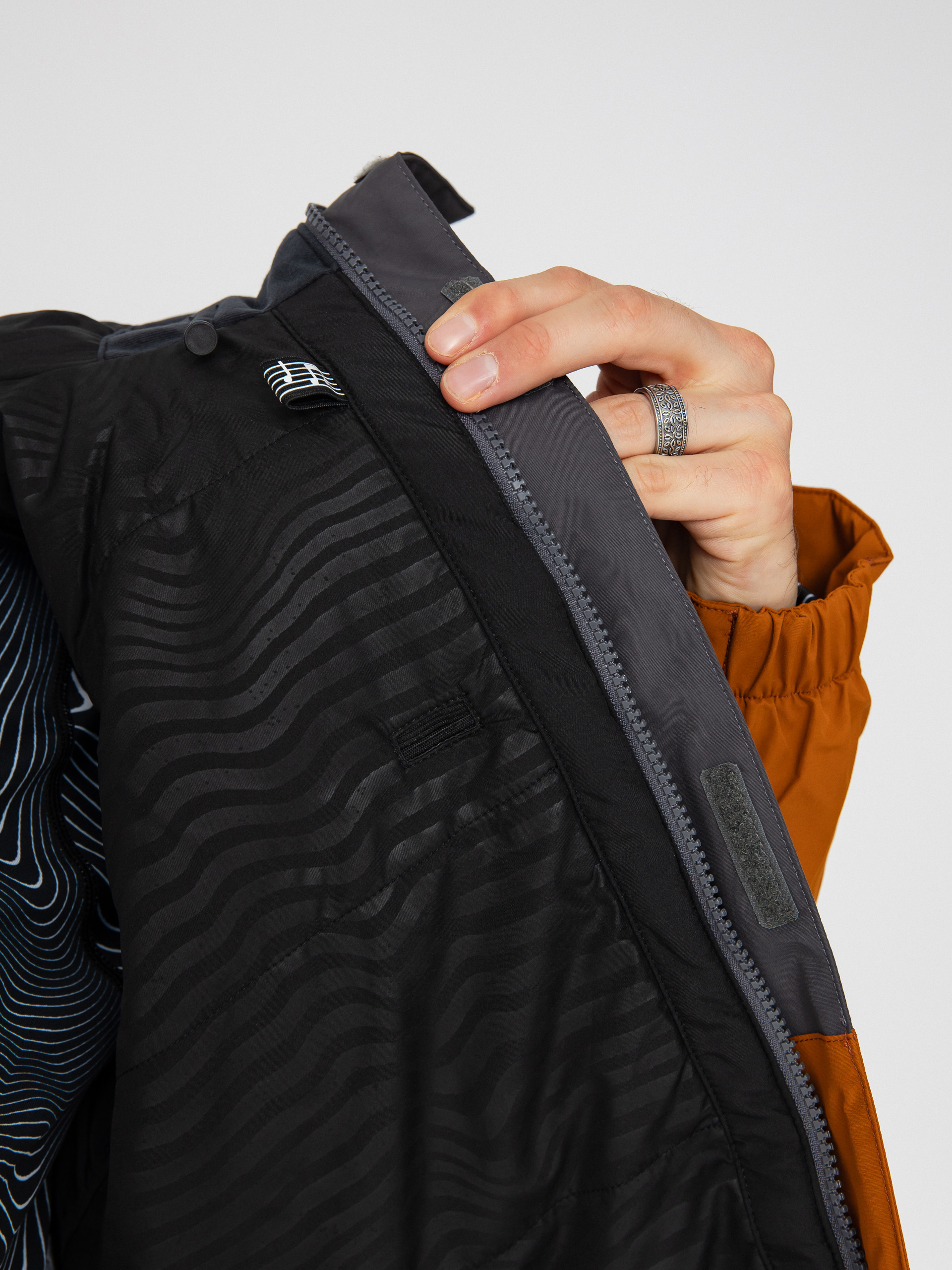 Férfi Snowboard dzseki Volcom L Ins Gore Tex (caramel)