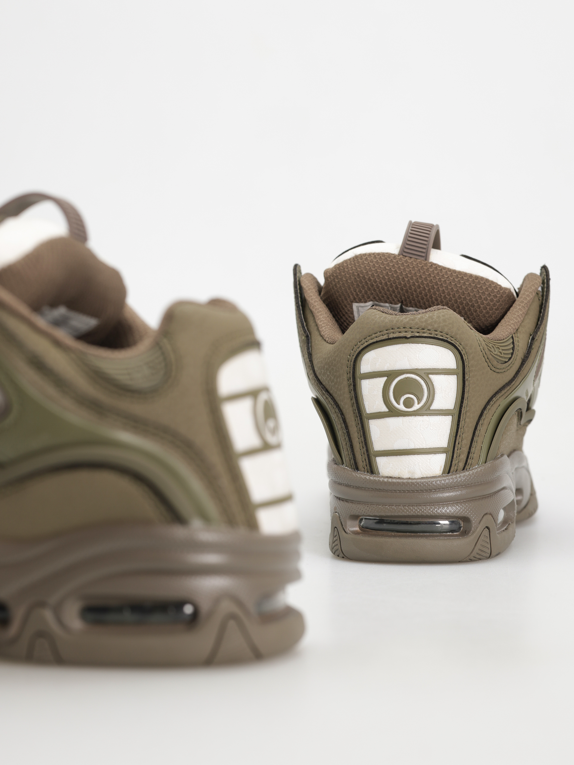 Osiris D3 2001 Cipők (olive/white)